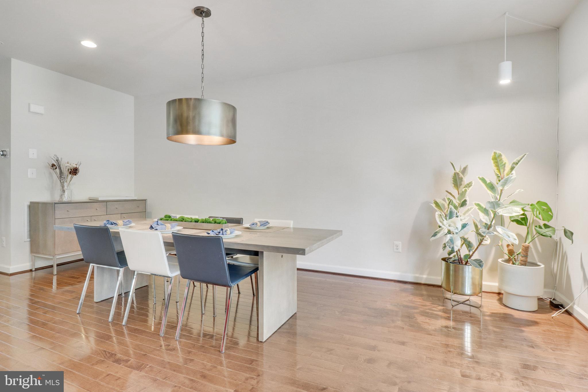 DARNESTOWN AT TRAVILAH - Residential