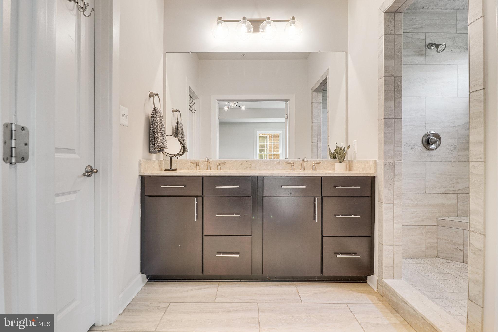 DARNESTOWN AT TRAVILAH - Residential