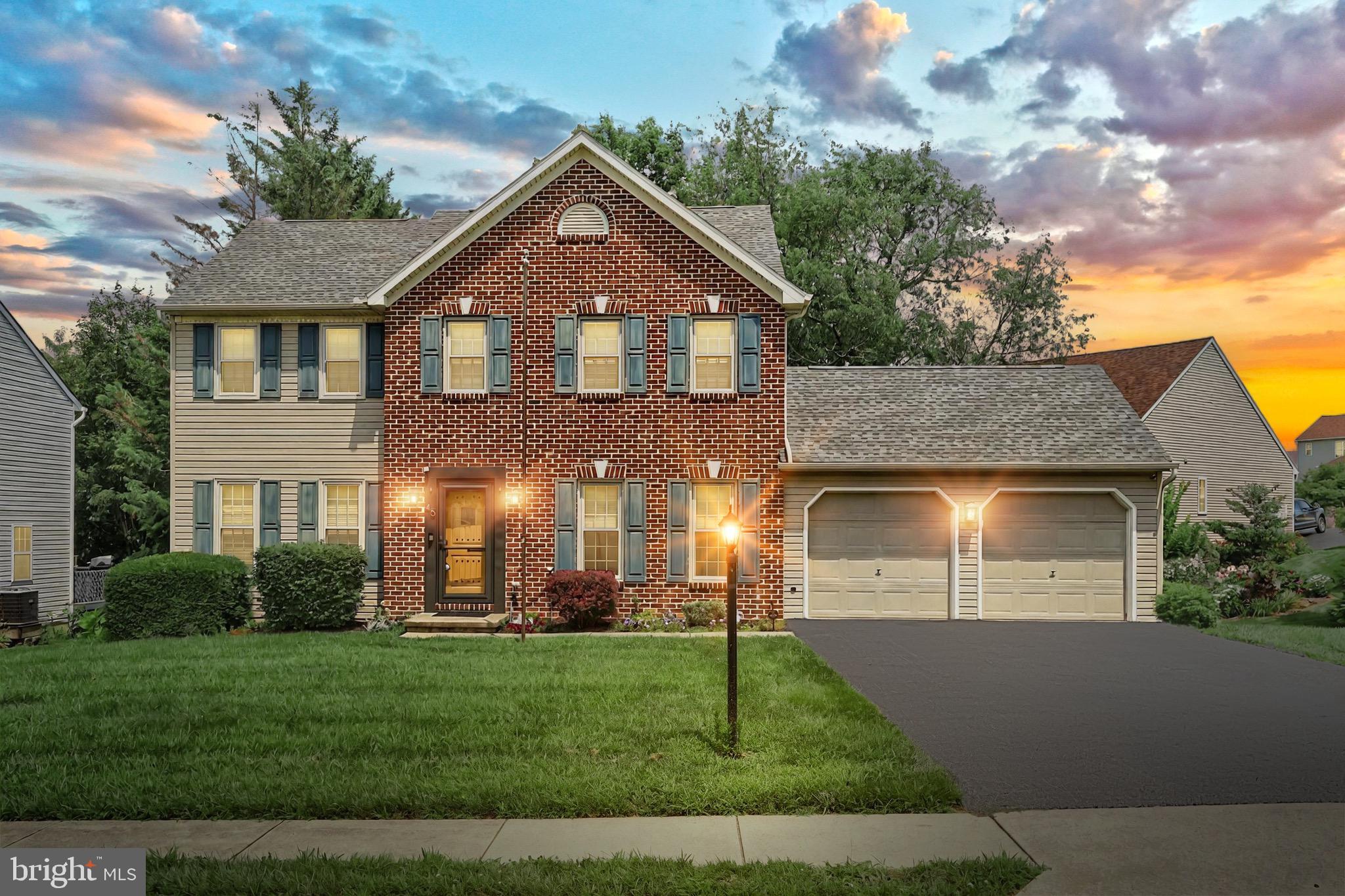 45 BUCKINGHAM DRIVE