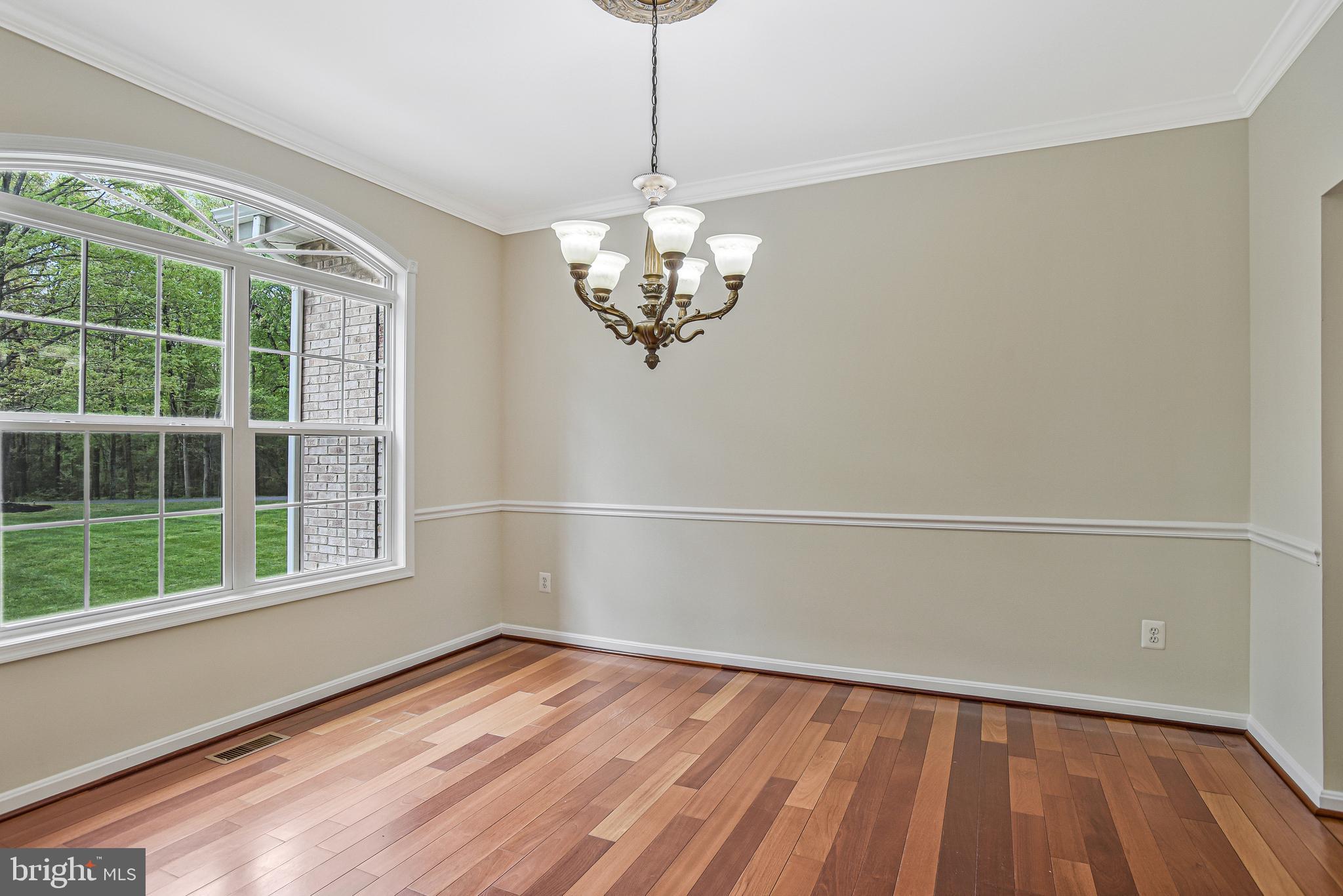 PRESTON'S PLACE - Residential