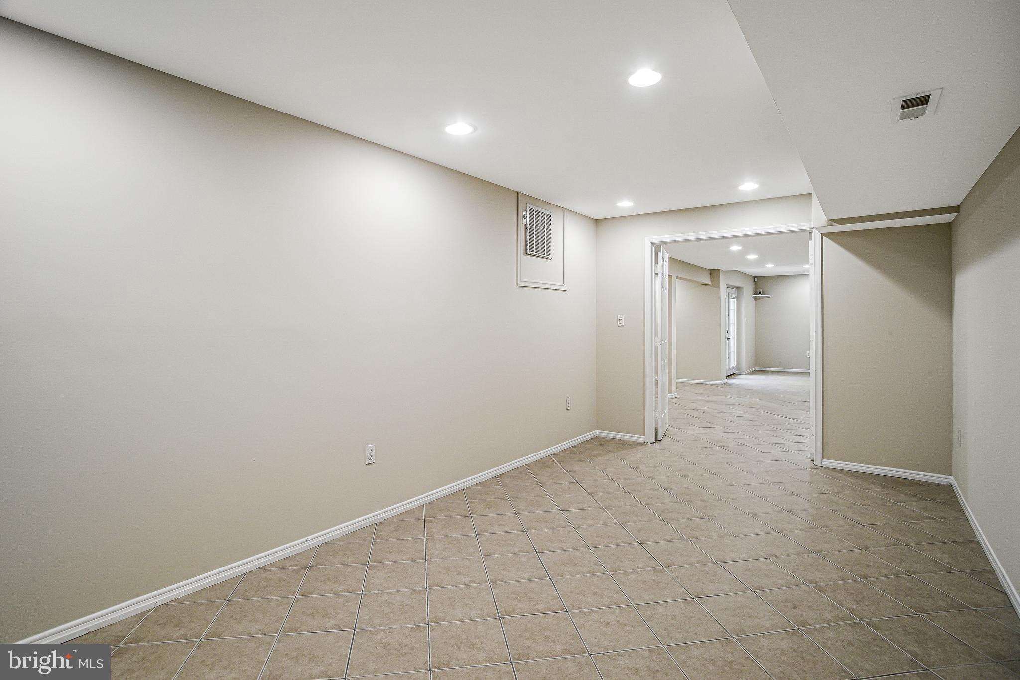 PRESTON'S PLACE - Residential