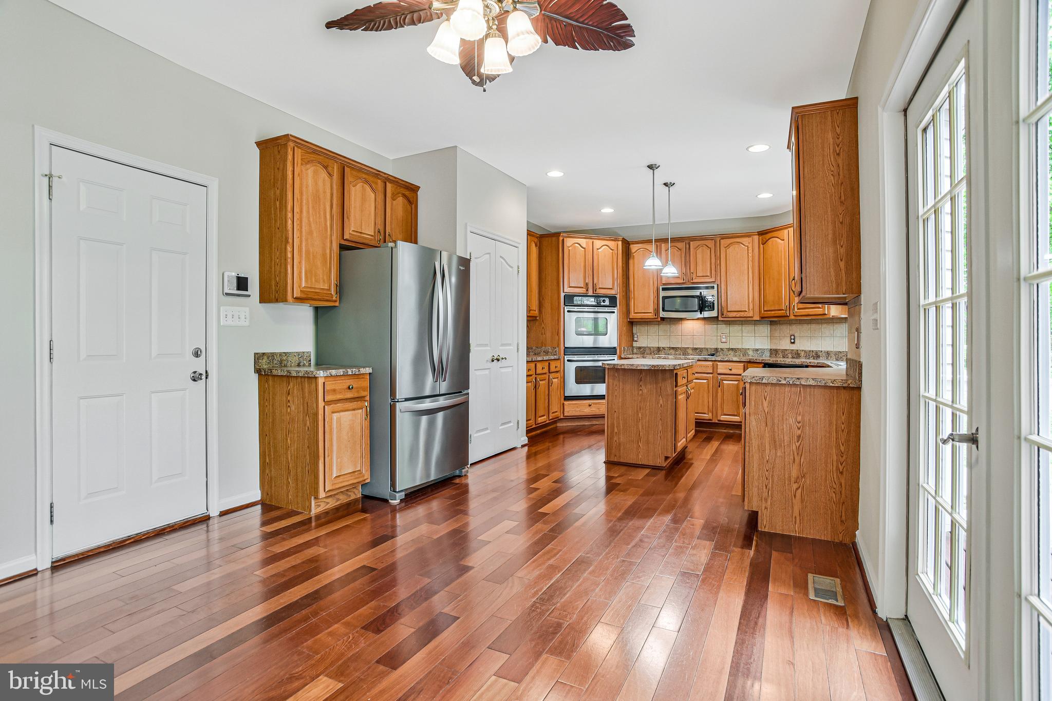 PRESTON'S PLACE - Residential