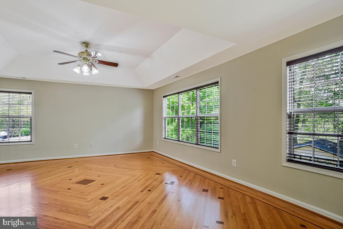 PRESTON'S PLACE - Residential