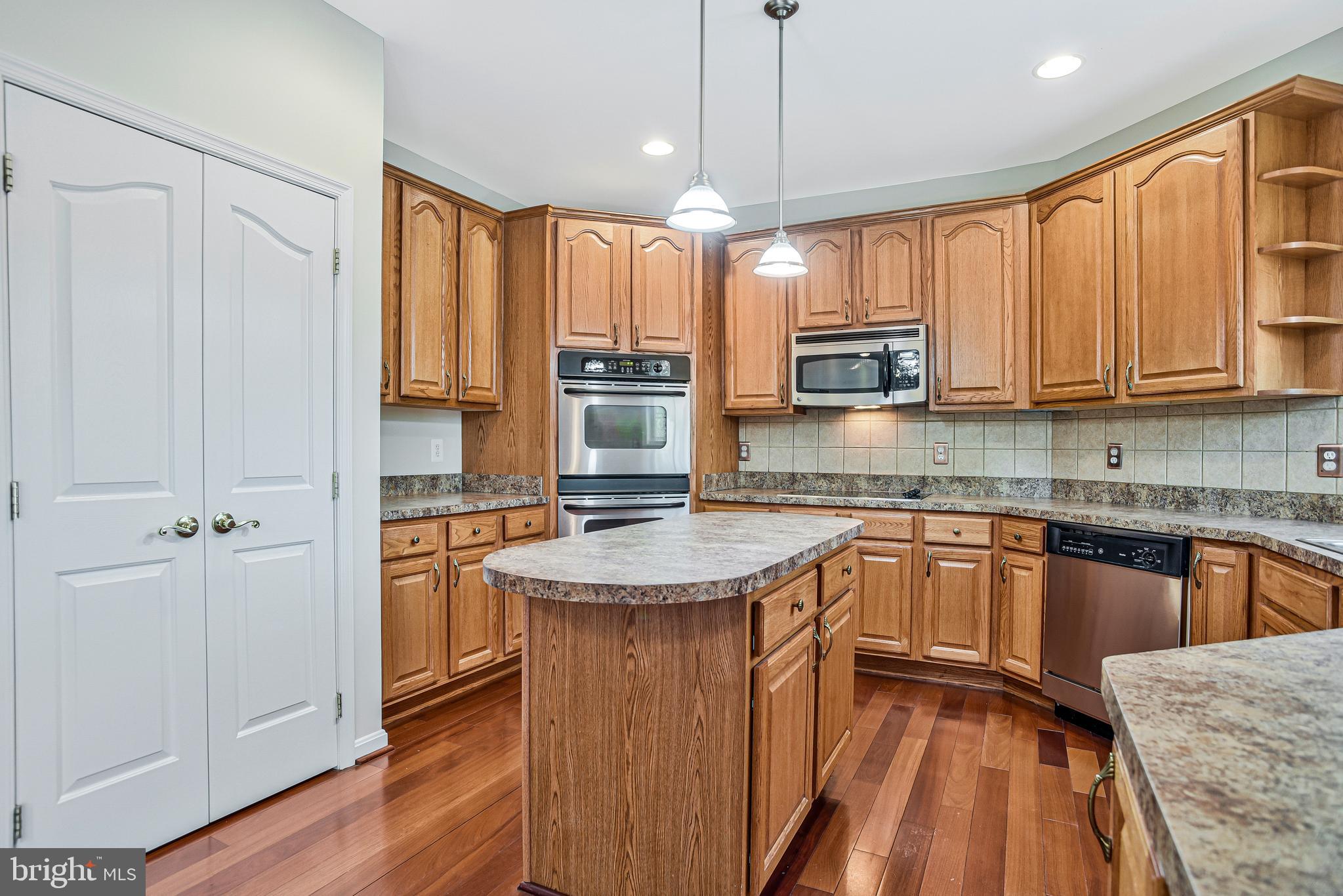 PRESTON'S PLACE - Residential