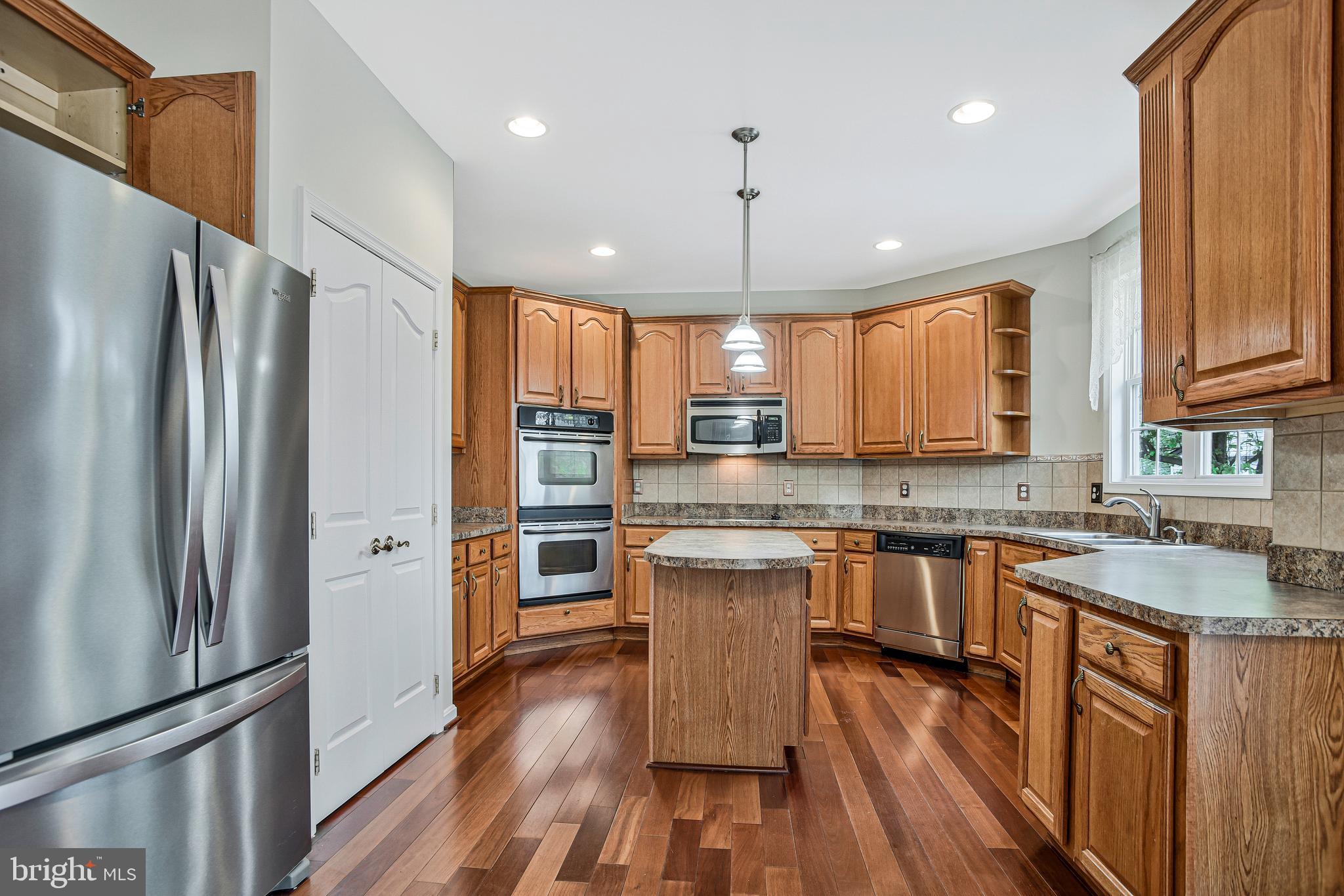 PRESTON'S PLACE - Residential