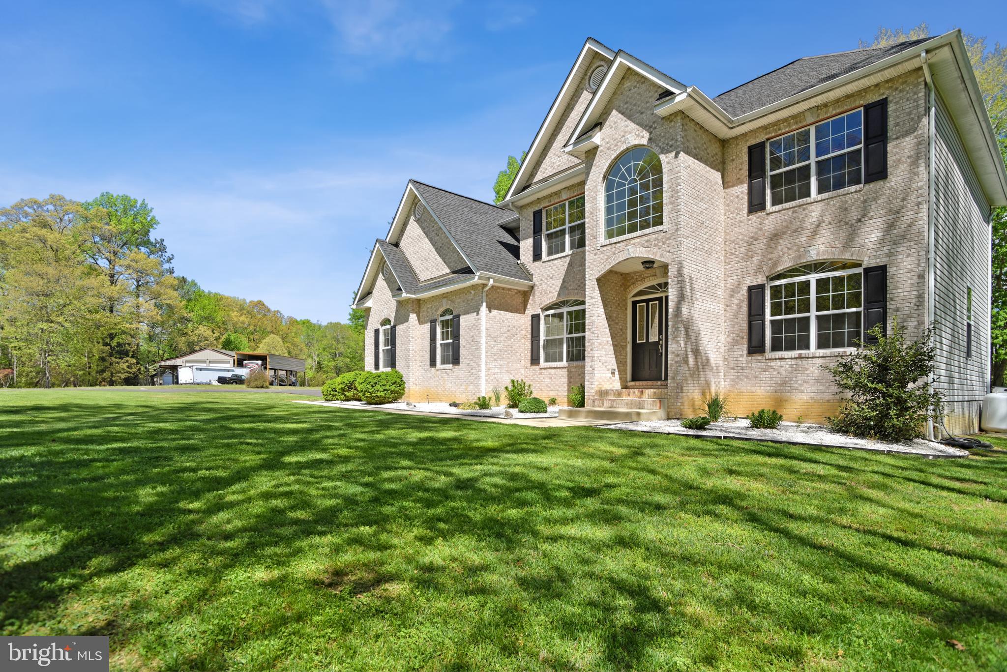 PRESTON'S PLACE - Residential