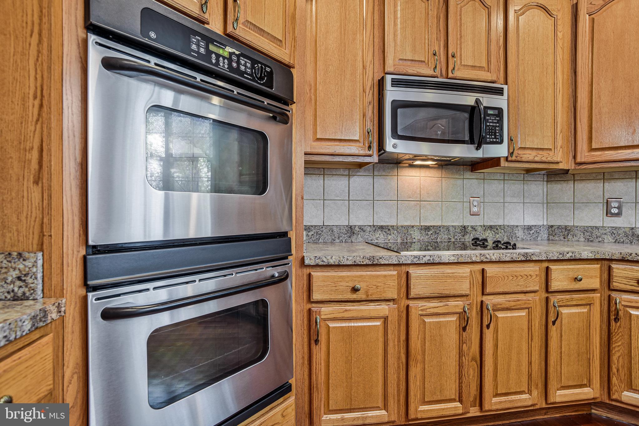 PRESTON'S PLACE - Residential