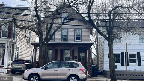 43 S Main Street Unit A, Allentown, NJ MLS: NJMM2003462