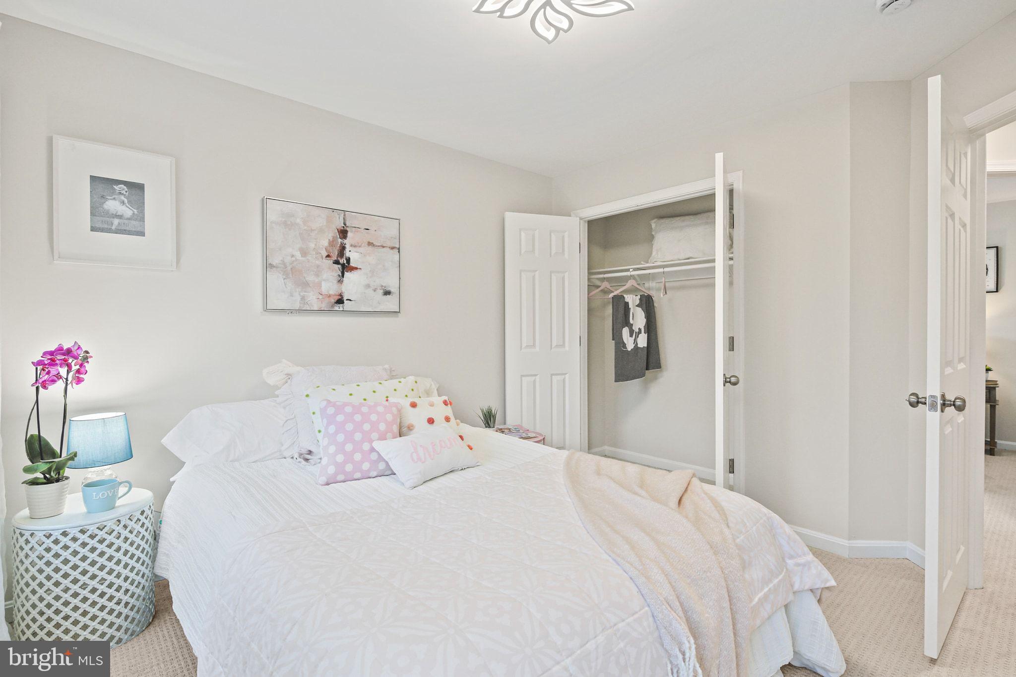 OVERLOOK AT CENTENNIAL PARK - Residential