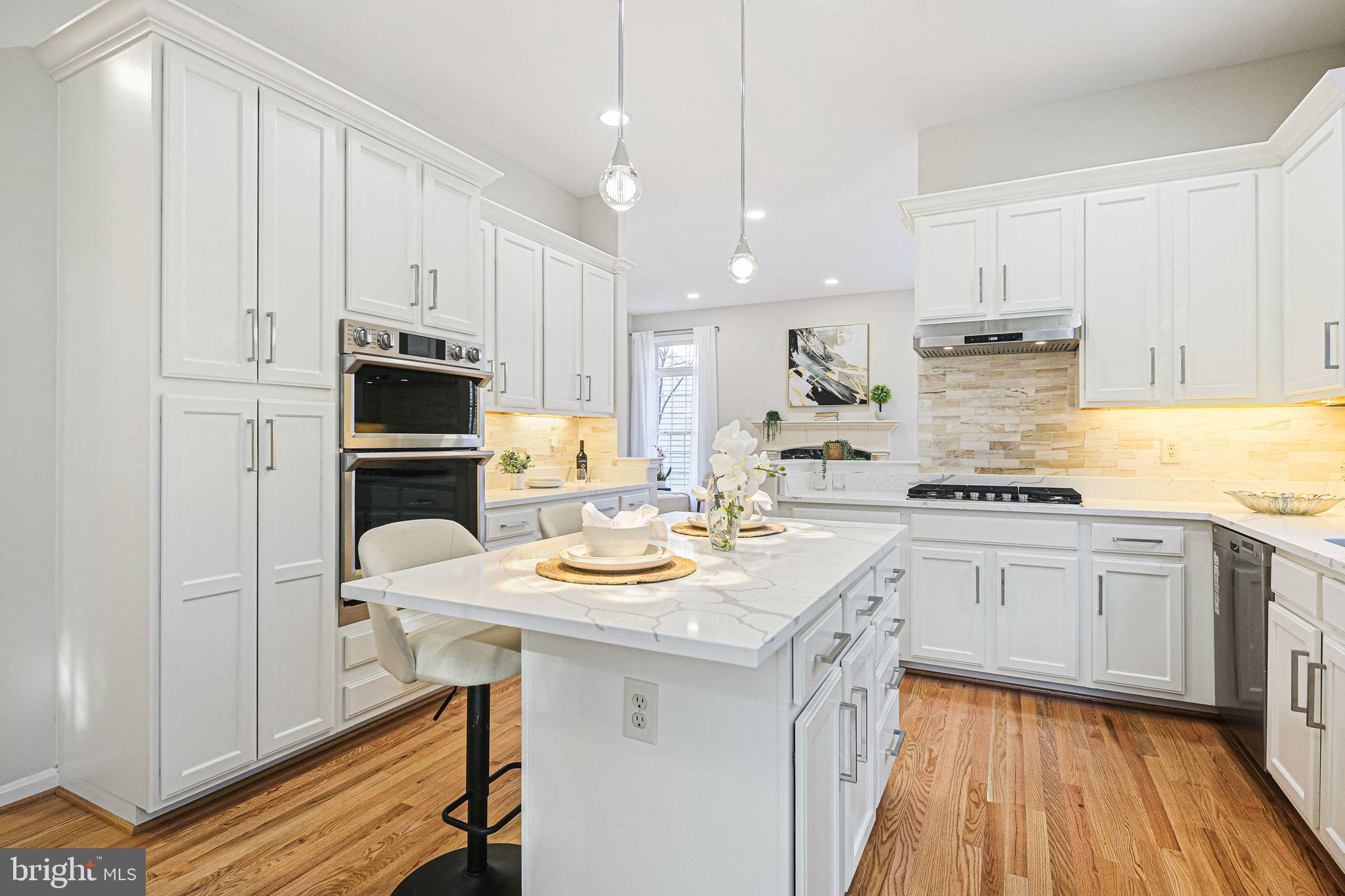 OVERLOOK AT CENTENNIAL PARK - Residential