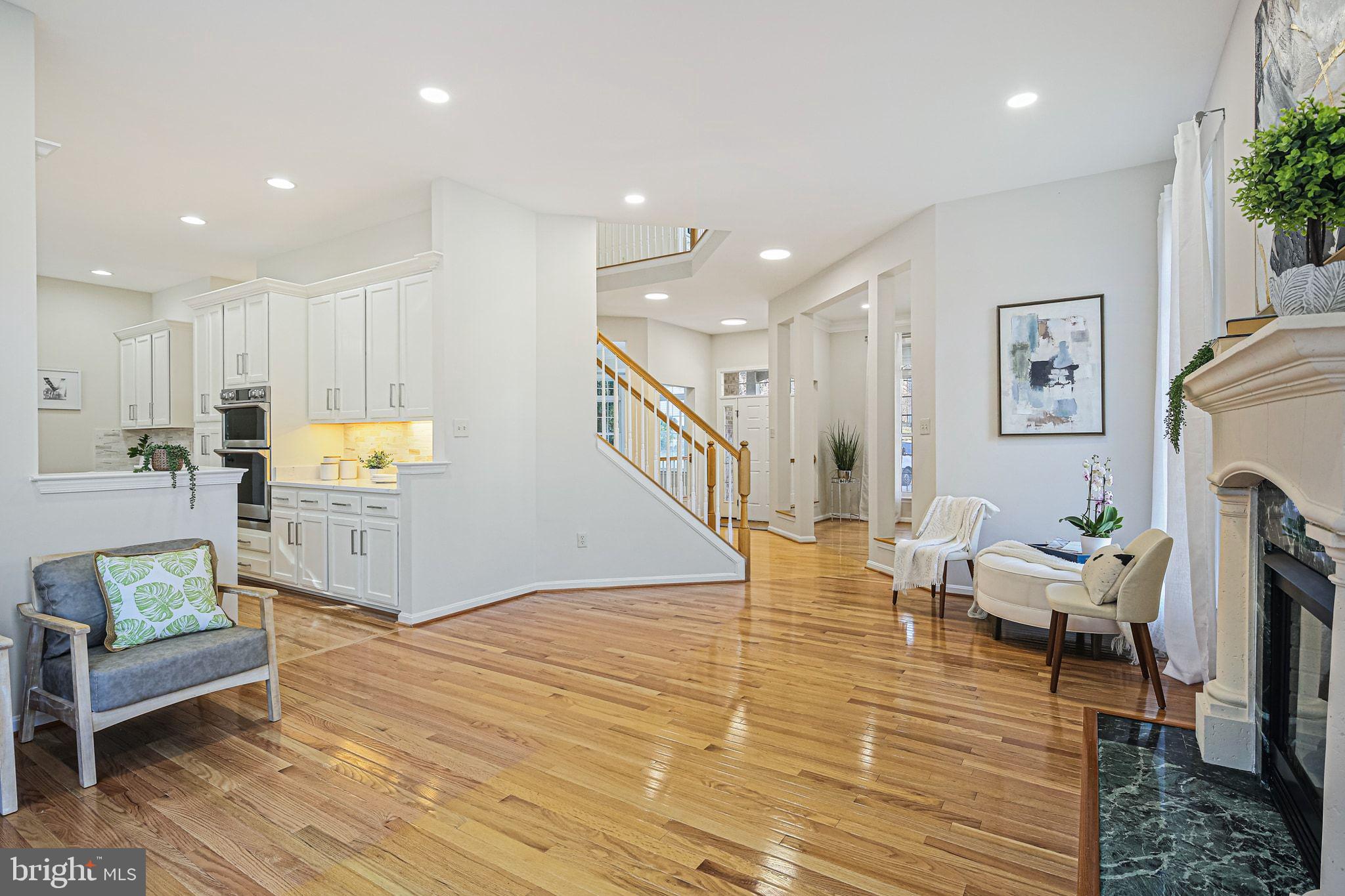 OVERLOOK AT CENTENNIAL PARK - Residential