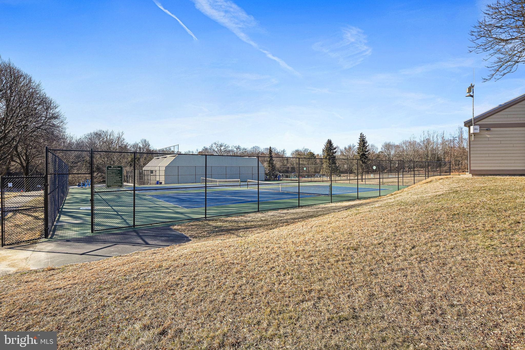 OVERLOOK AT CENTENNIAL PARK - Residential