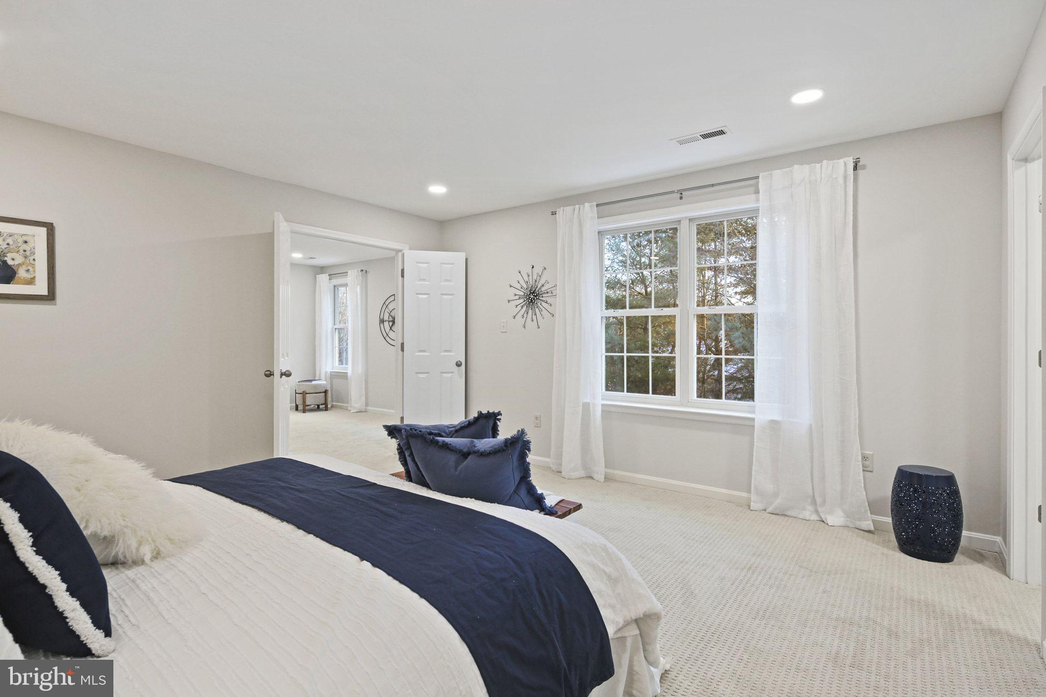 OVERLOOK AT CENTENNIAL PARK - Residential