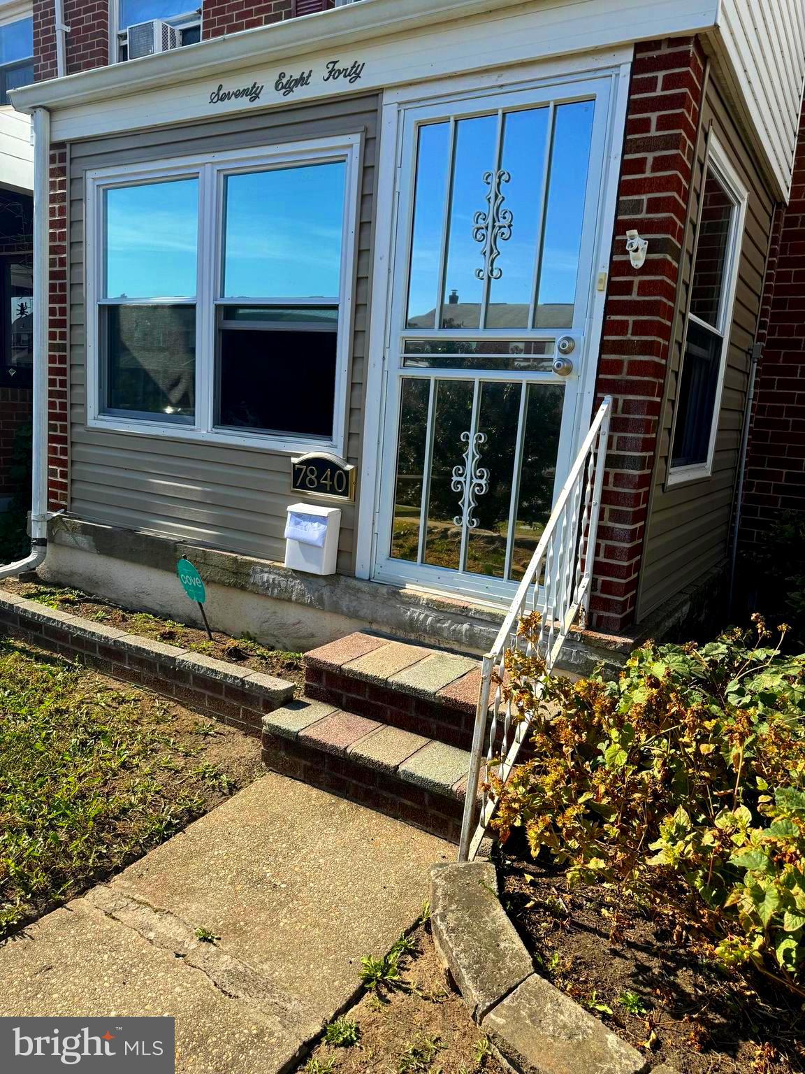 CHARLESMONT - Residential