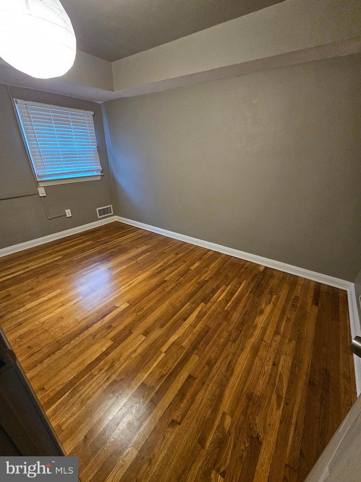 CHARLESMONT - Residential