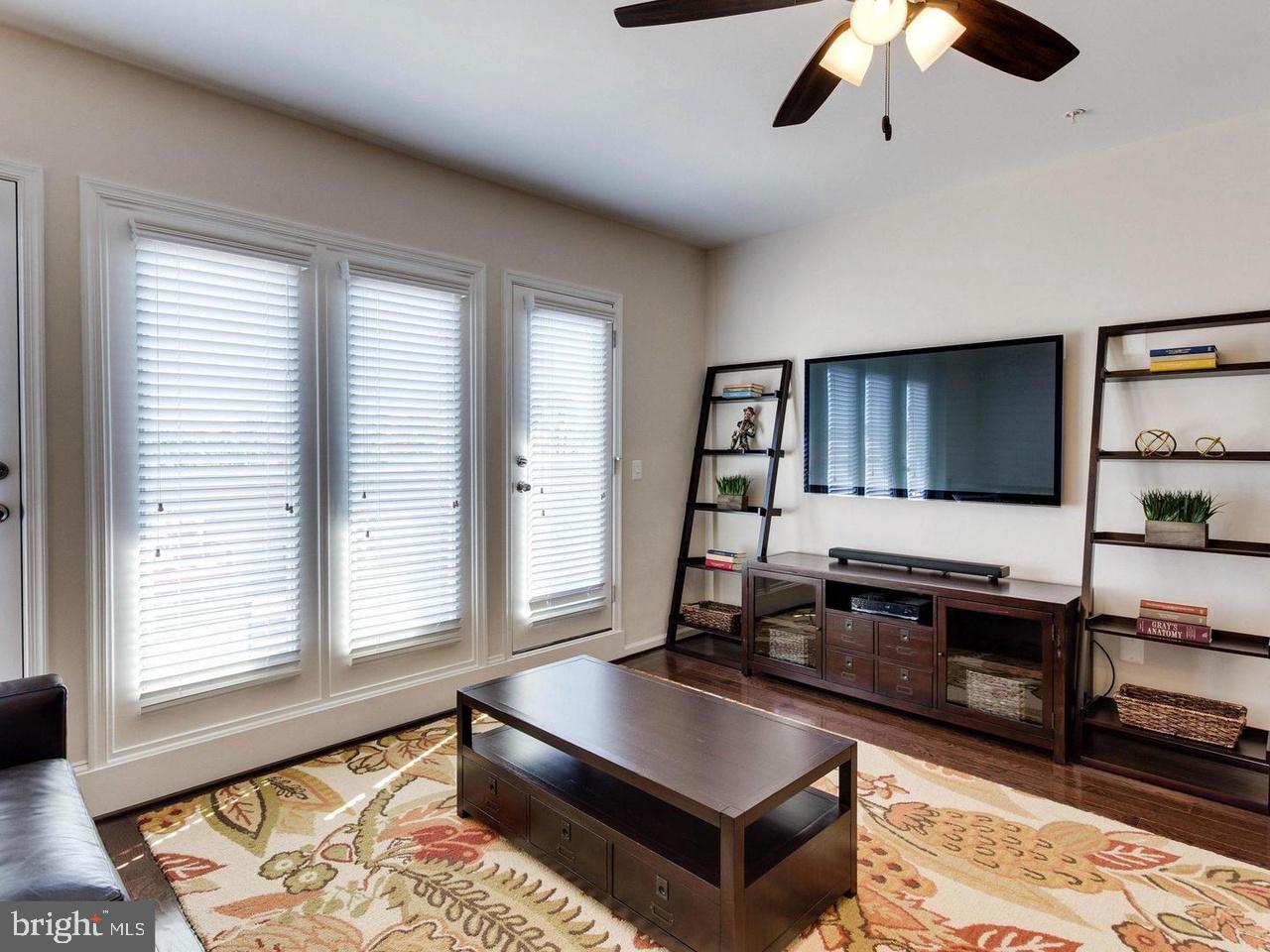 POTOMAC OVERLOOK CONDO - Residential Lease