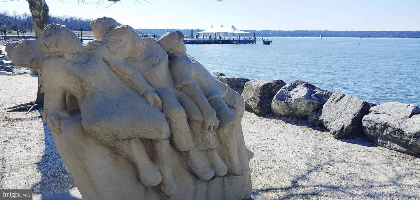 POTOMAC OVERLOOK CONDO - Residential Lease