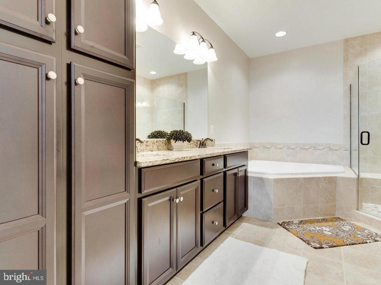 POTOMAC OVERLOOK CONDO - Residential Lease