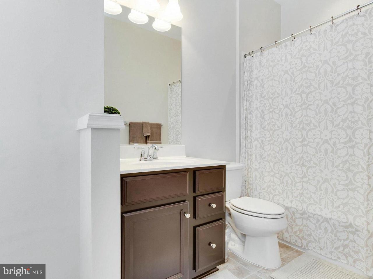 POTOMAC OVERLOOK CONDO - Residential Lease