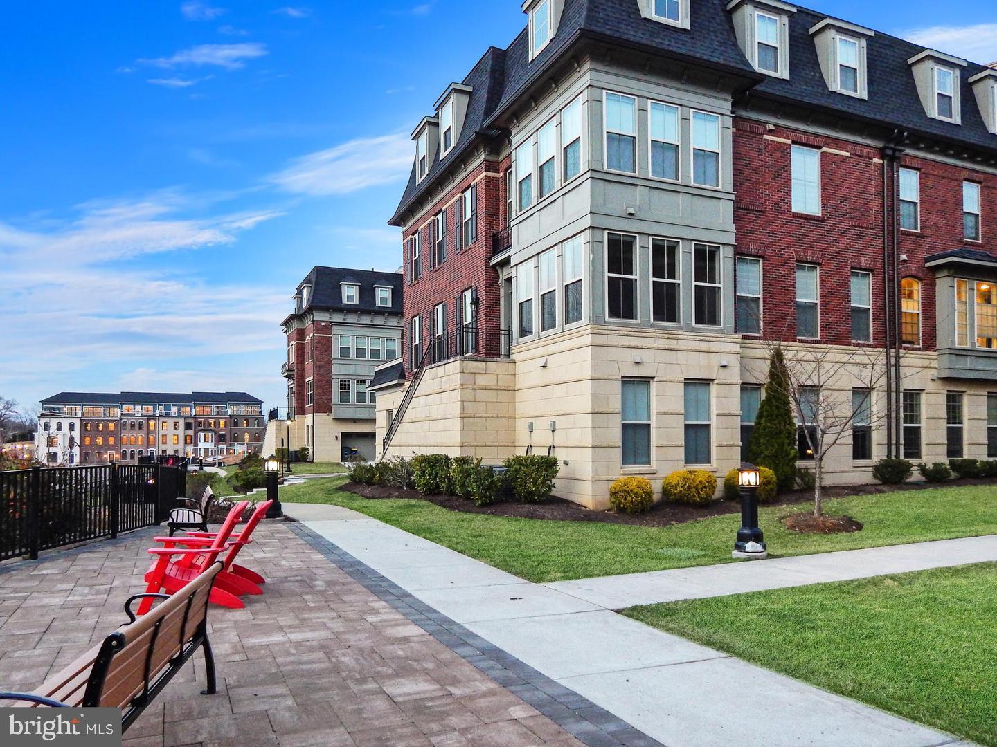 POTOMAC OVERLOOK CONDO - Residential Lease