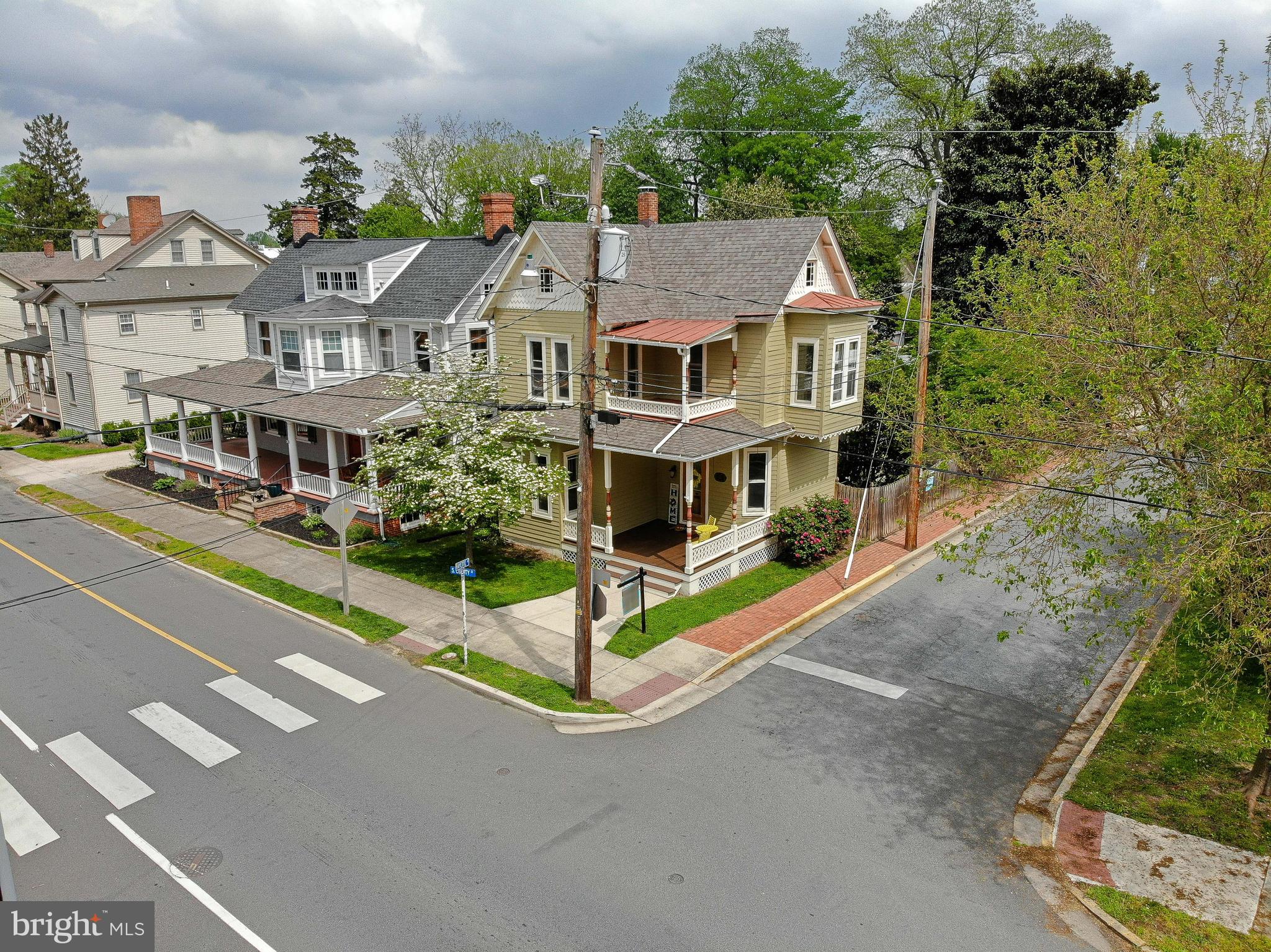 CENTREVILLE - Residential