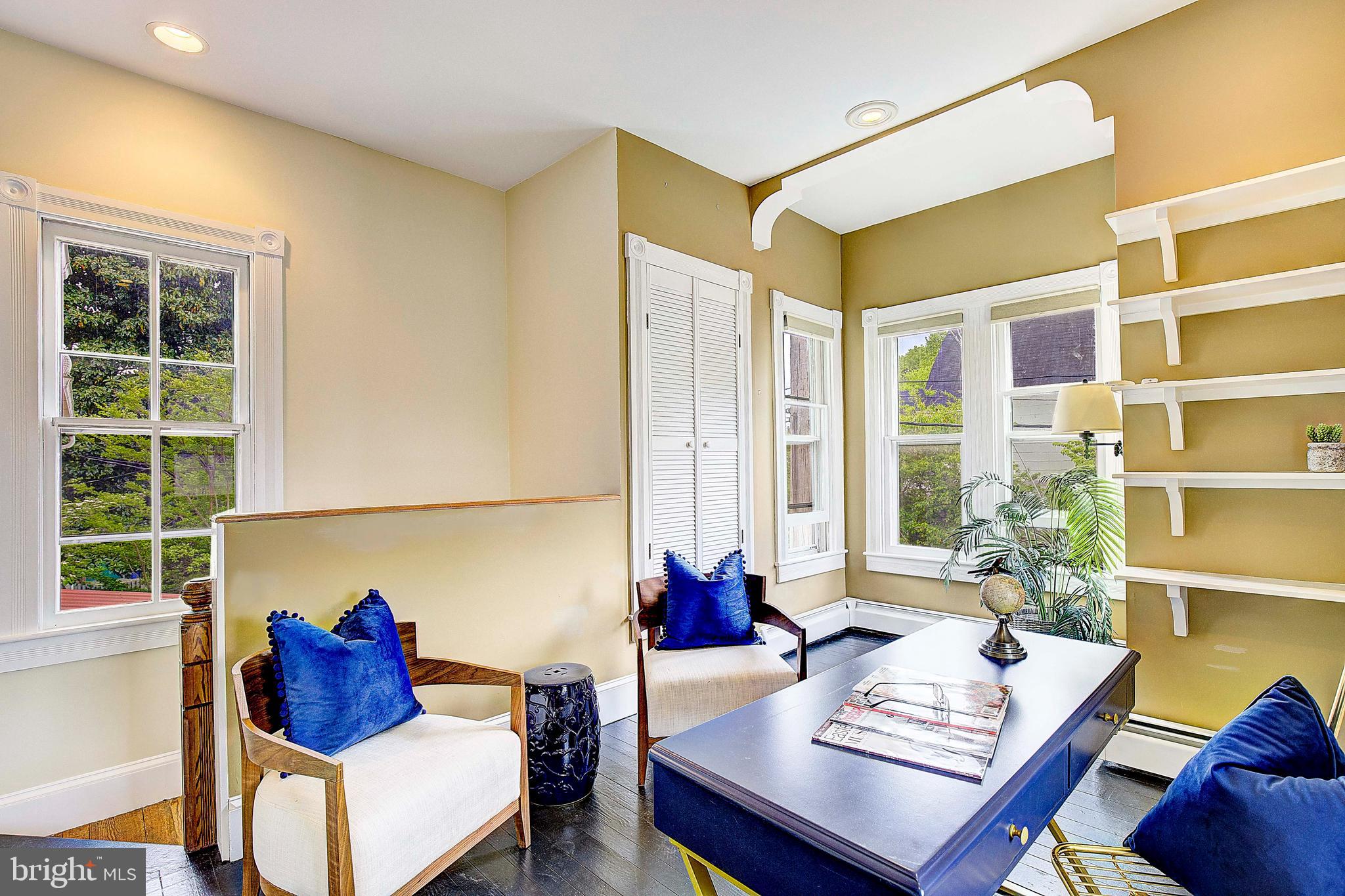 CENTREVILLE - Residential