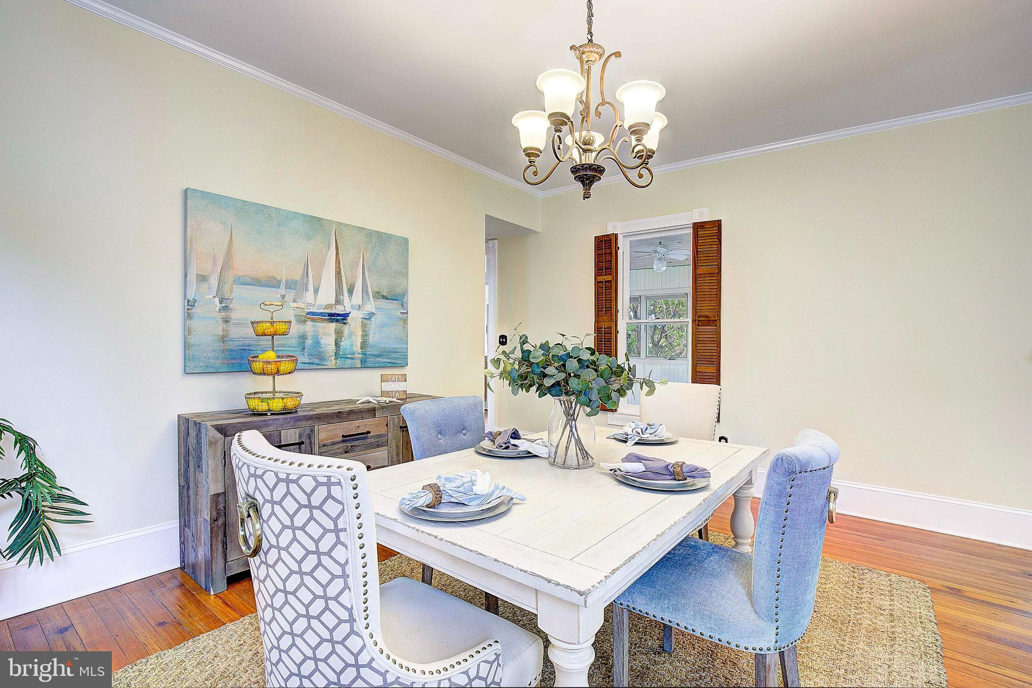 CENTREVILLE - Residential