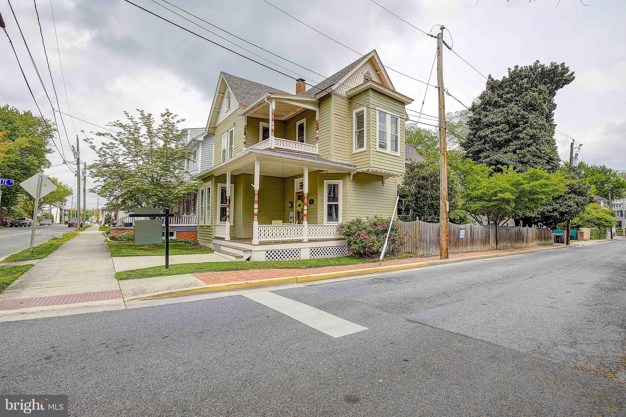 CENTREVILLE - Residential