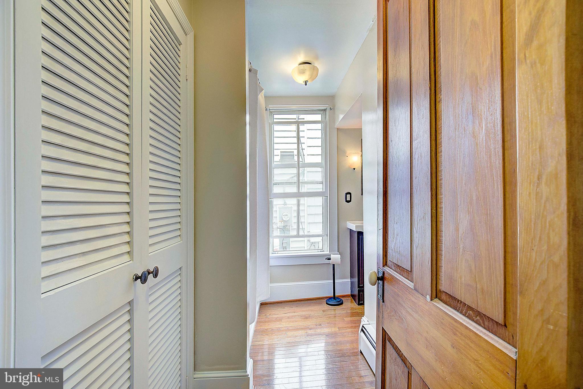 CENTREVILLE - Residential