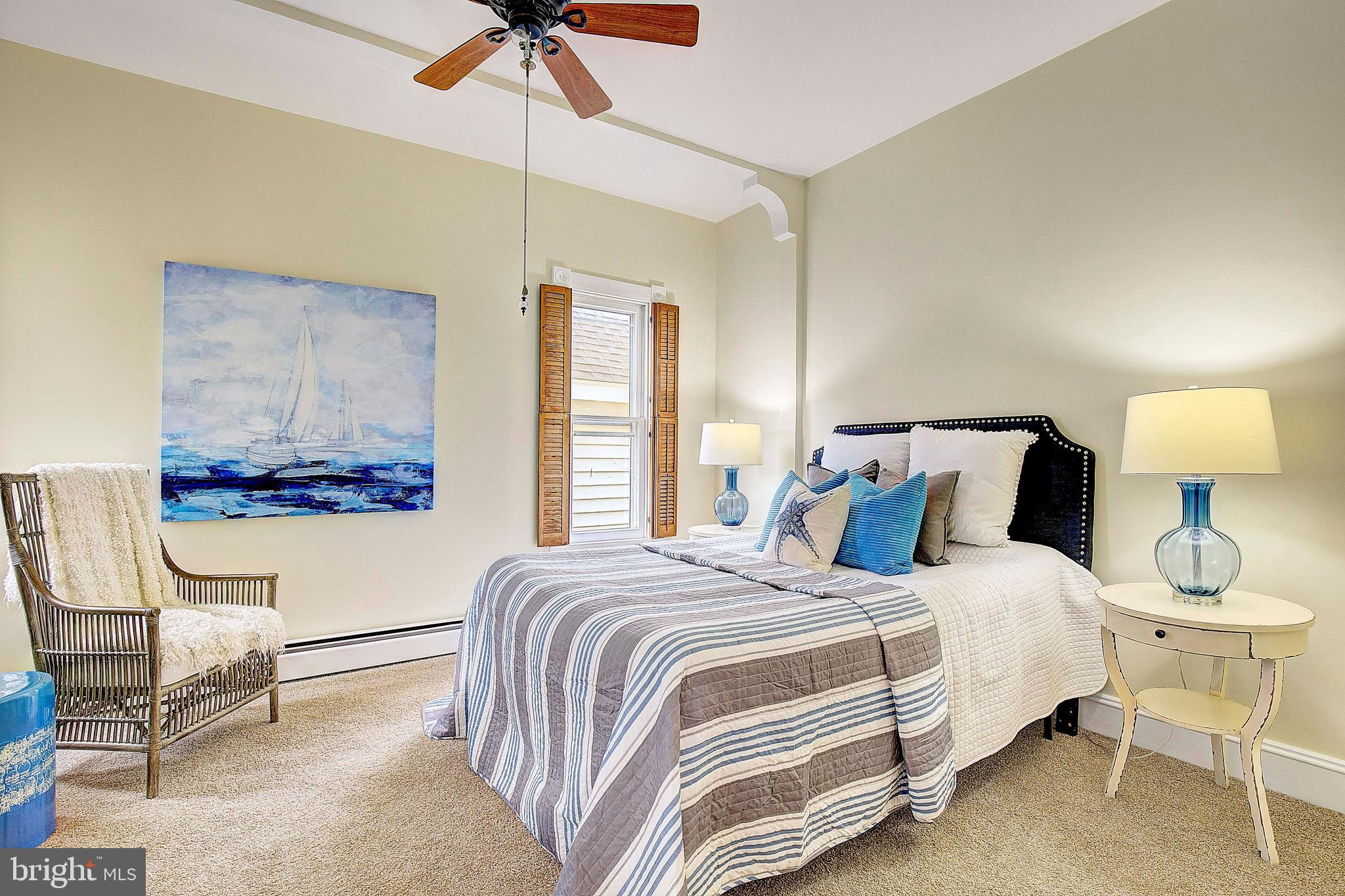 CENTREVILLE - Residential