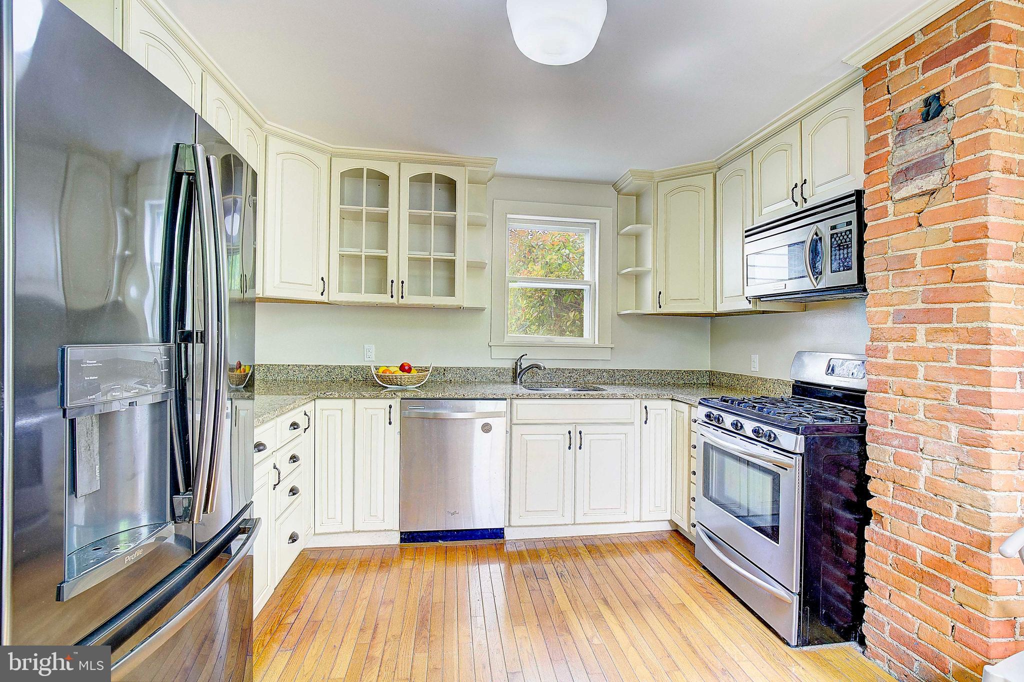 CENTREVILLE - Residential