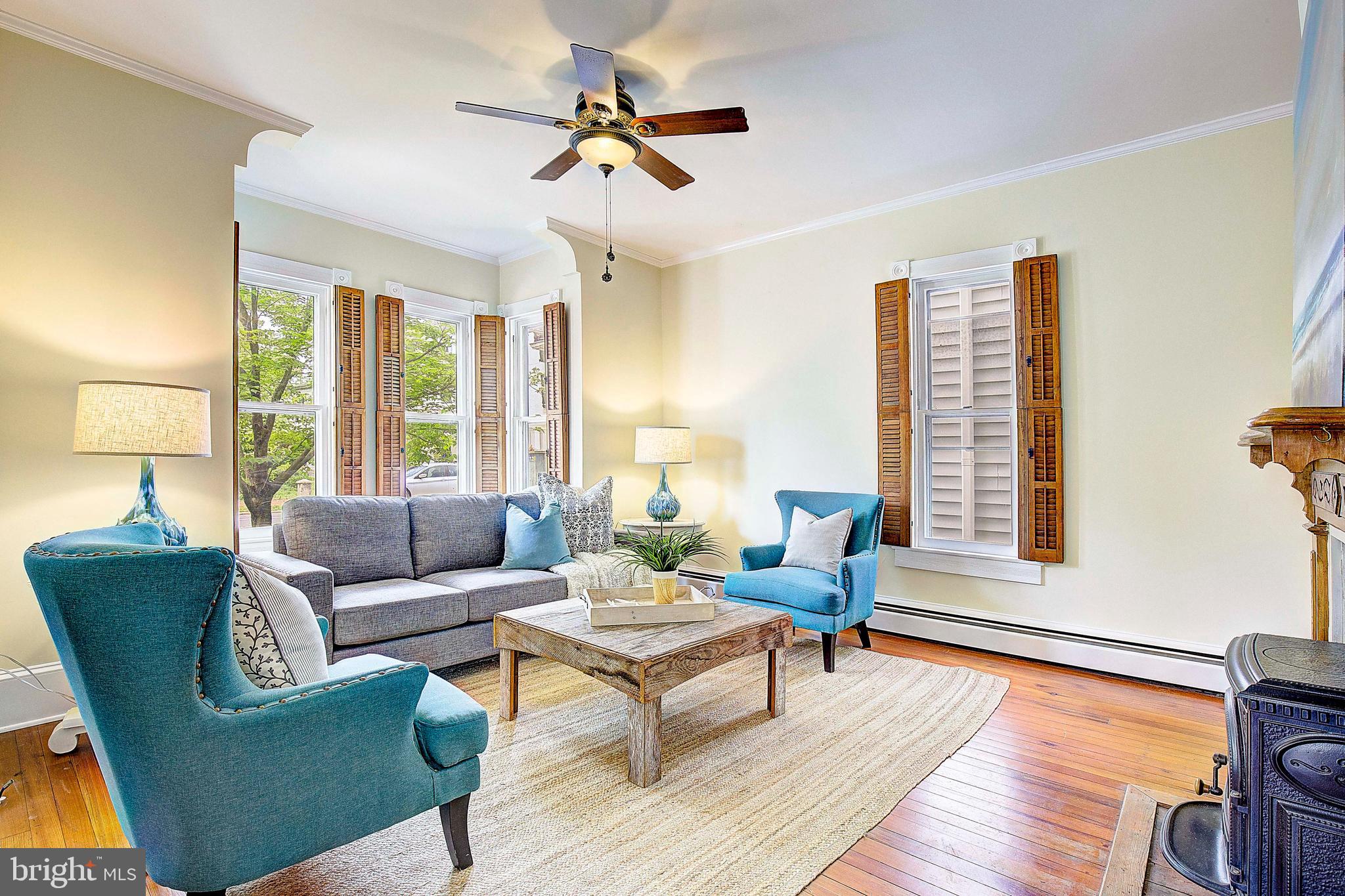 CENTREVILLE - Residential