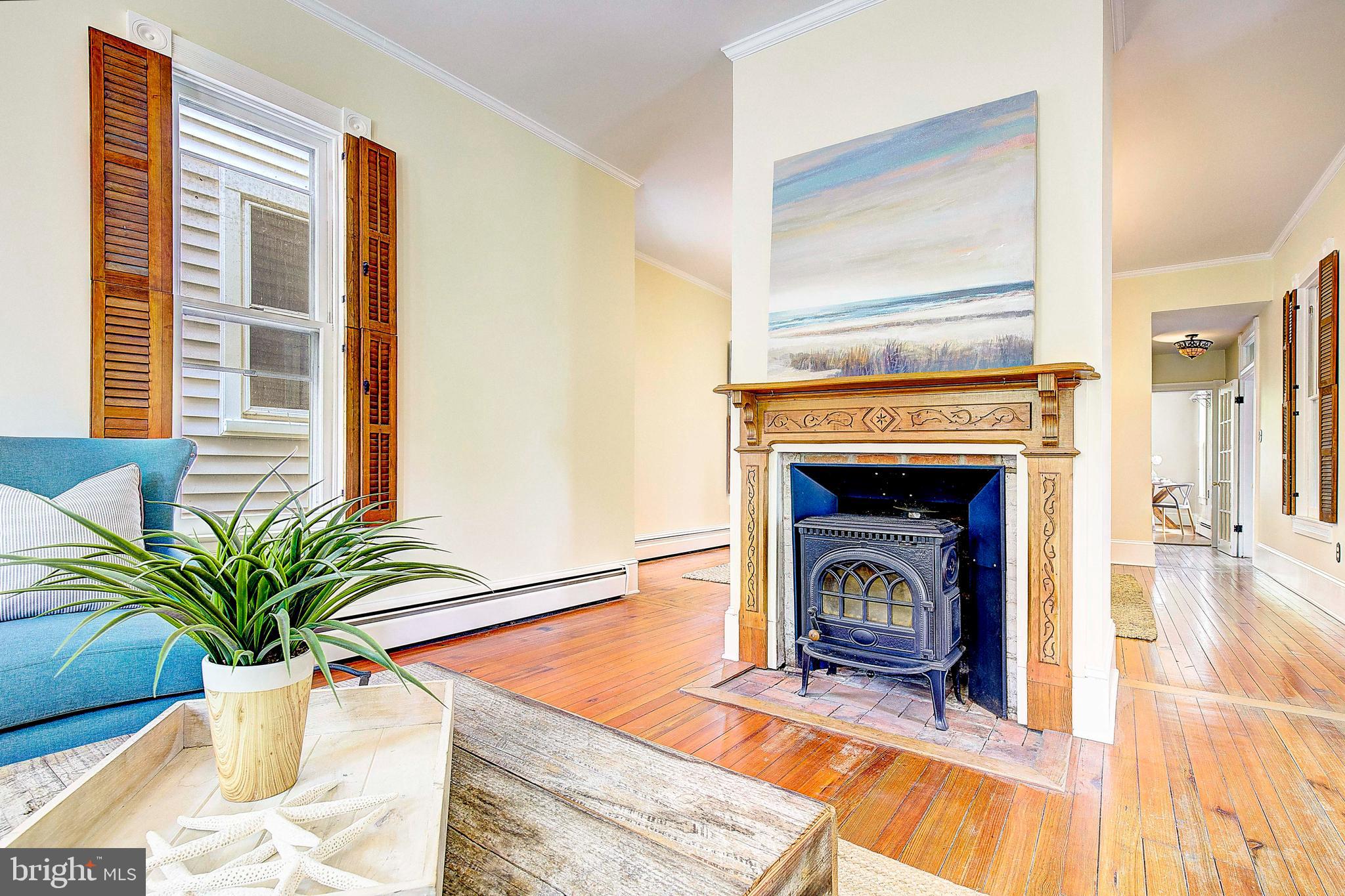 CENTREVILLE - Residential