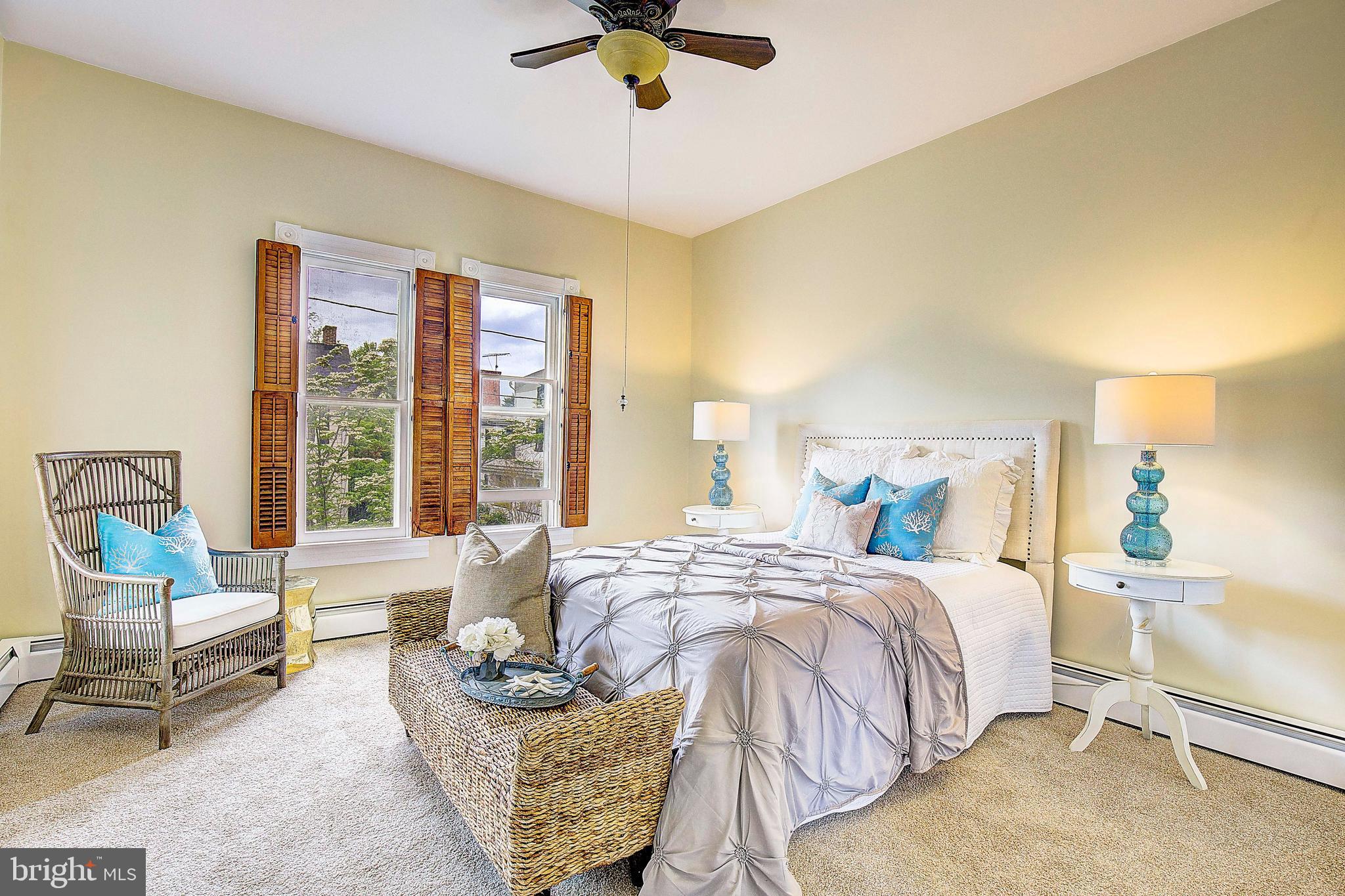 CENTREVILLE - Residential