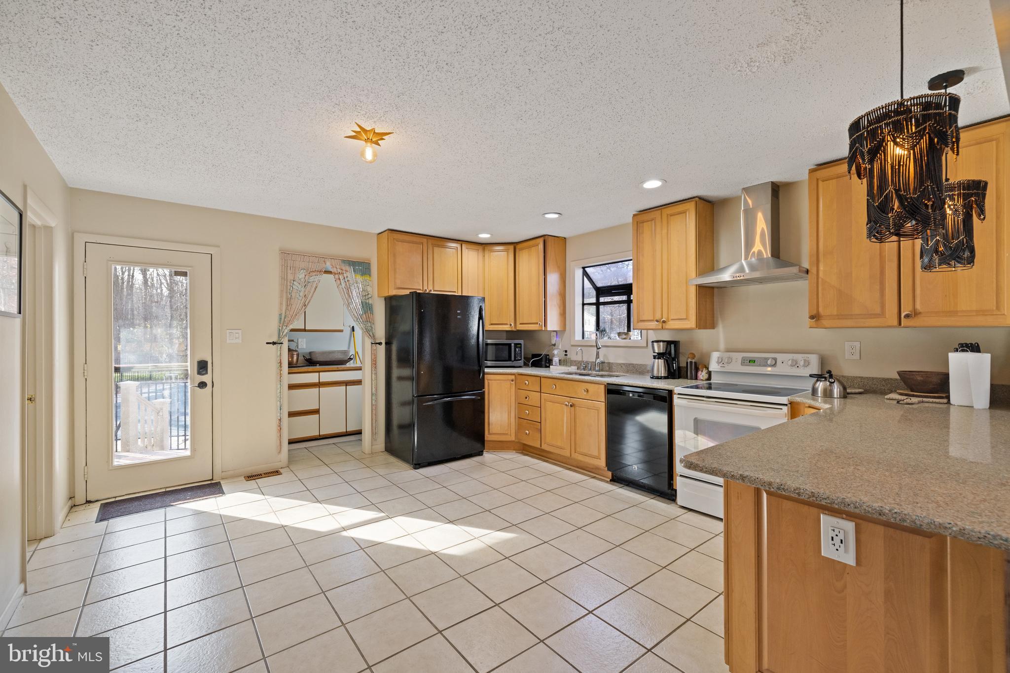 MATAPEAKE ESTATES - Residential