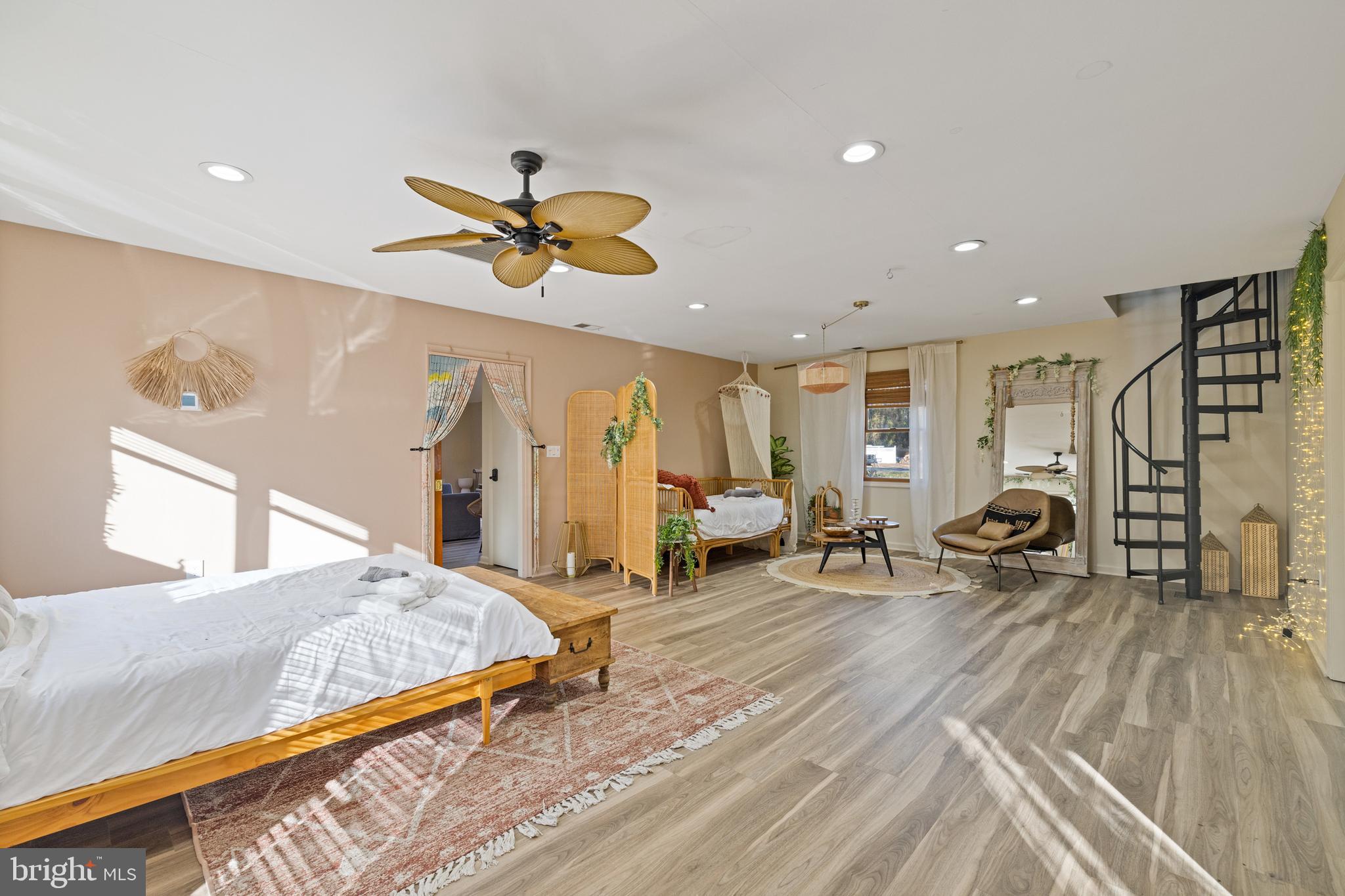 MATAPEAKE ESTATES - Residential