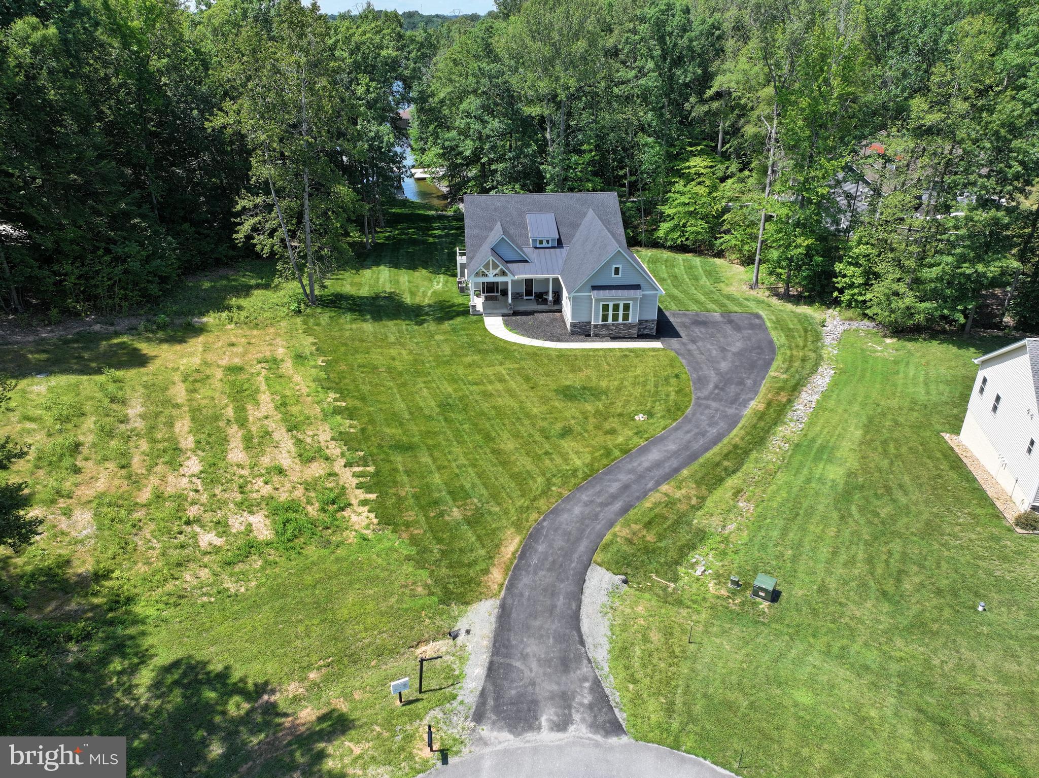 MILL RUN - Residential