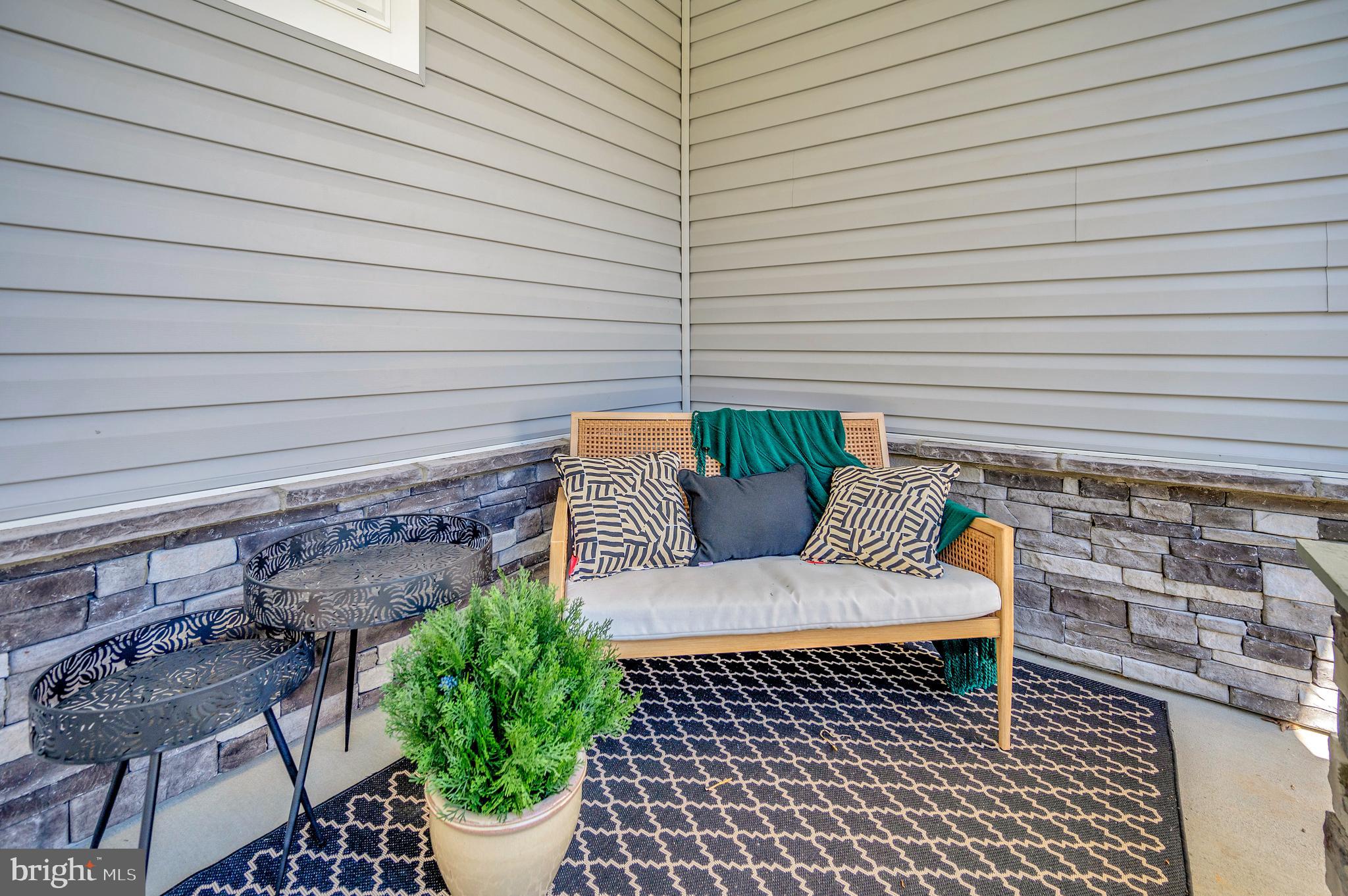 MILL RUN - Residential