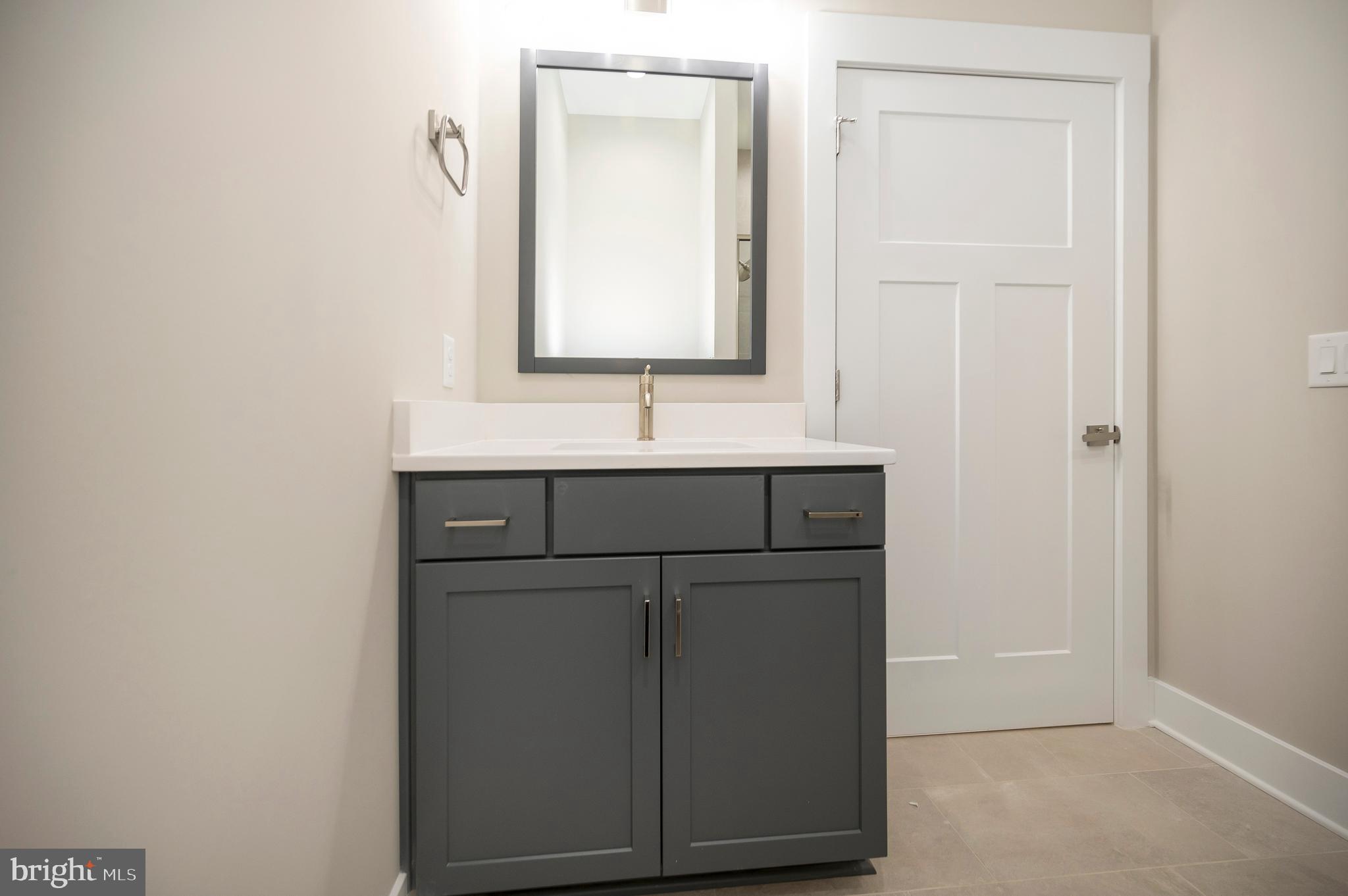 MILL RUN - Residential