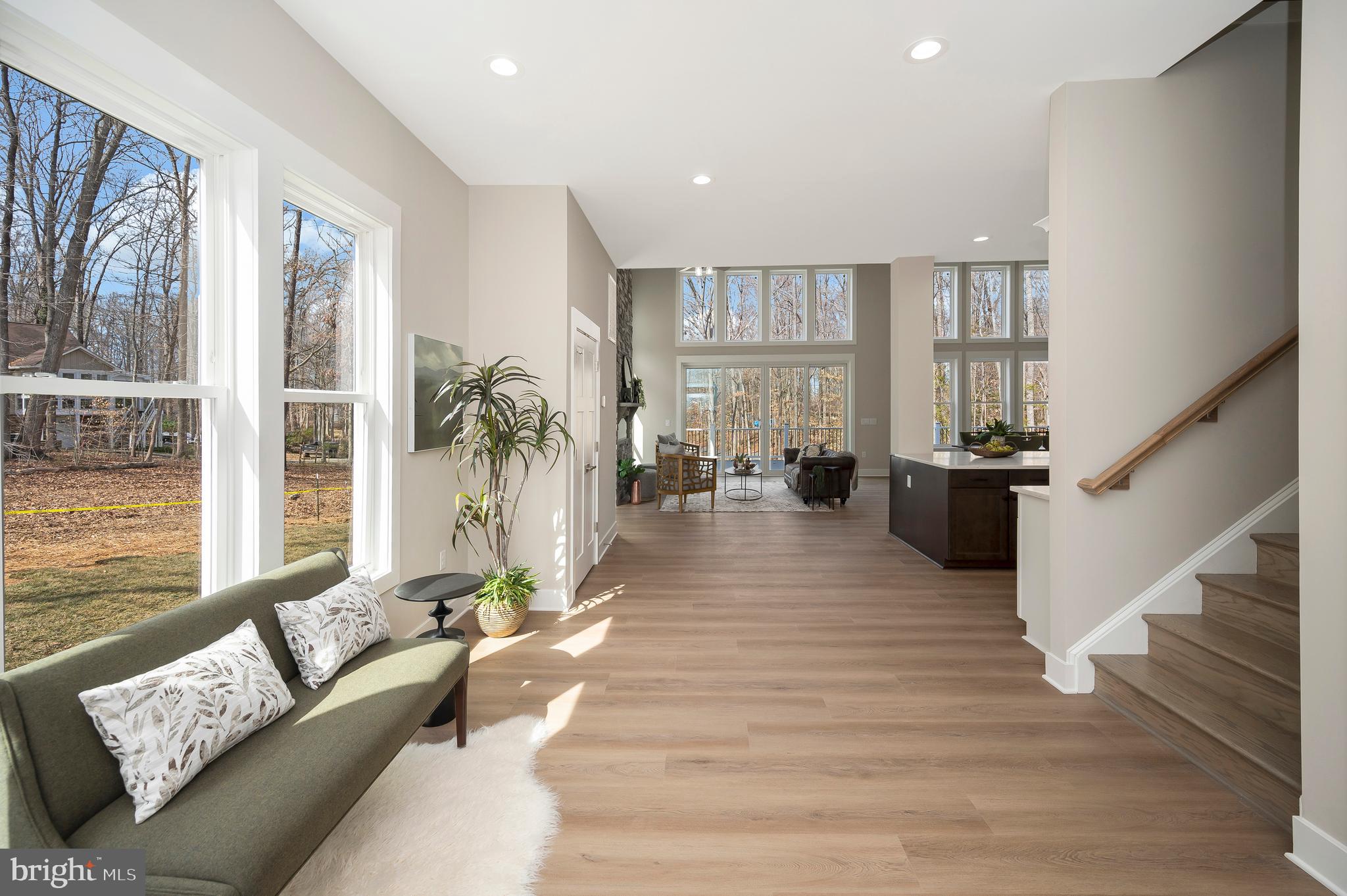 MILL RUN - Residential