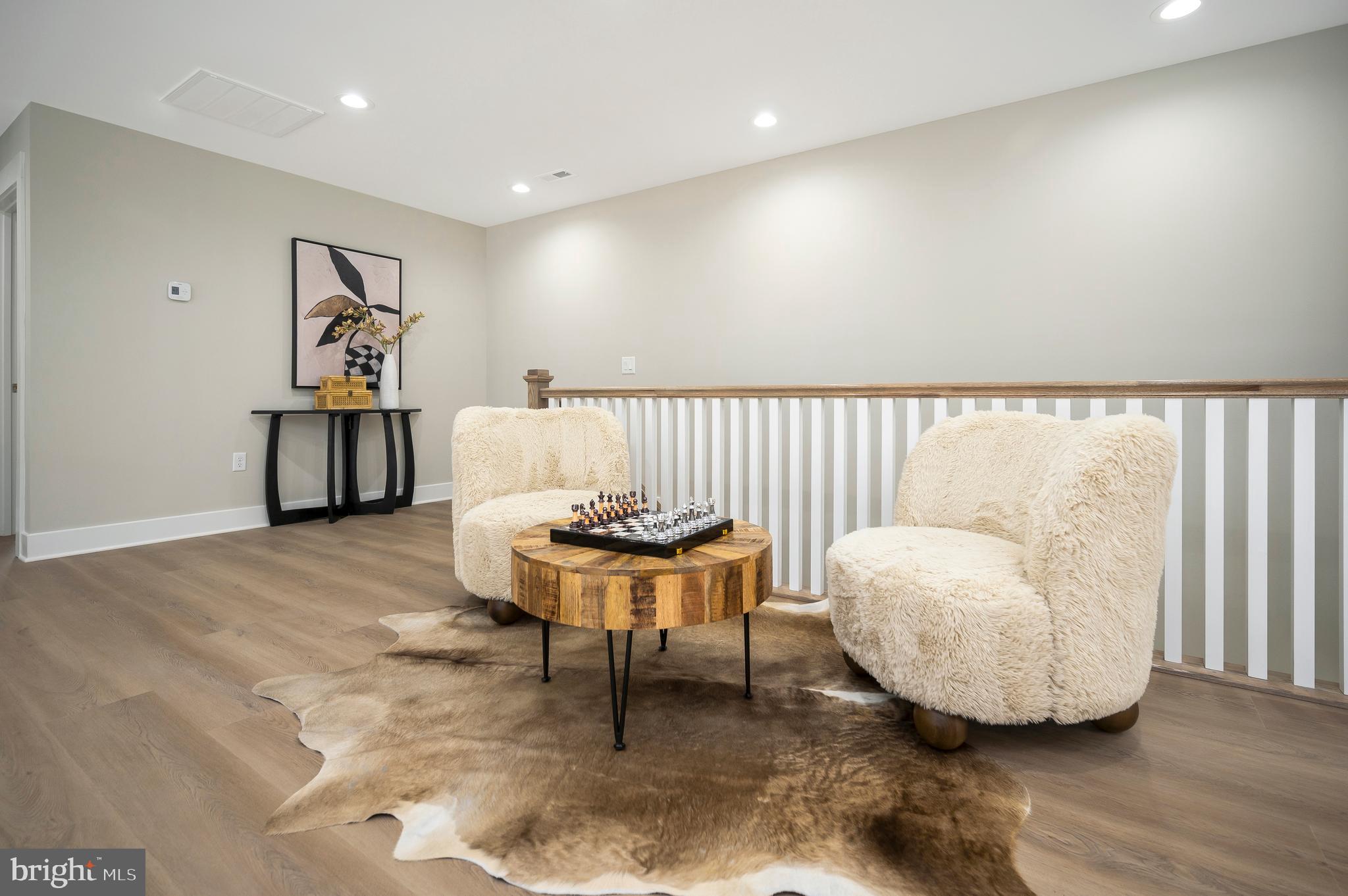 MILL RUN - Residential