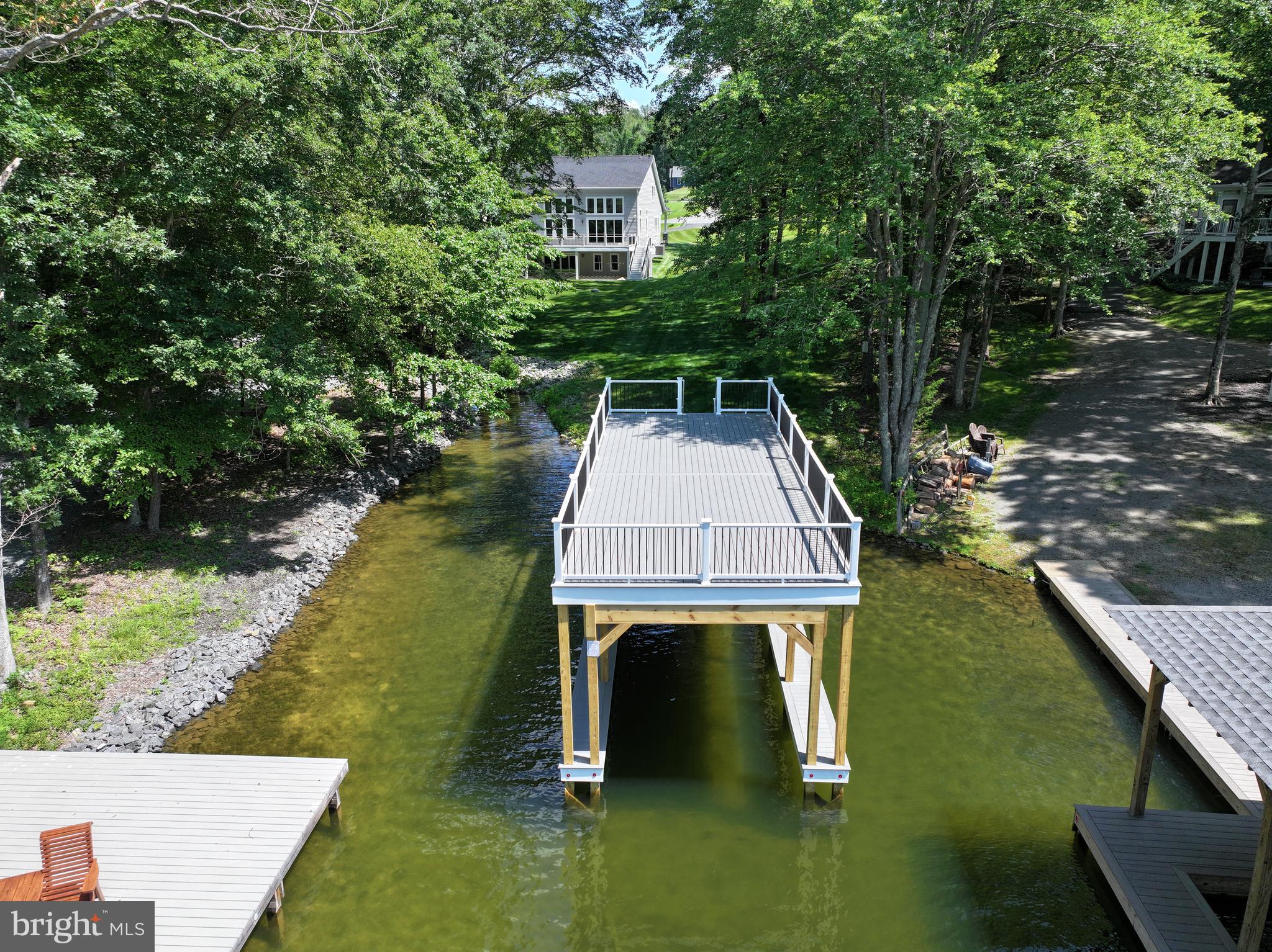 MILL RUN - Residential