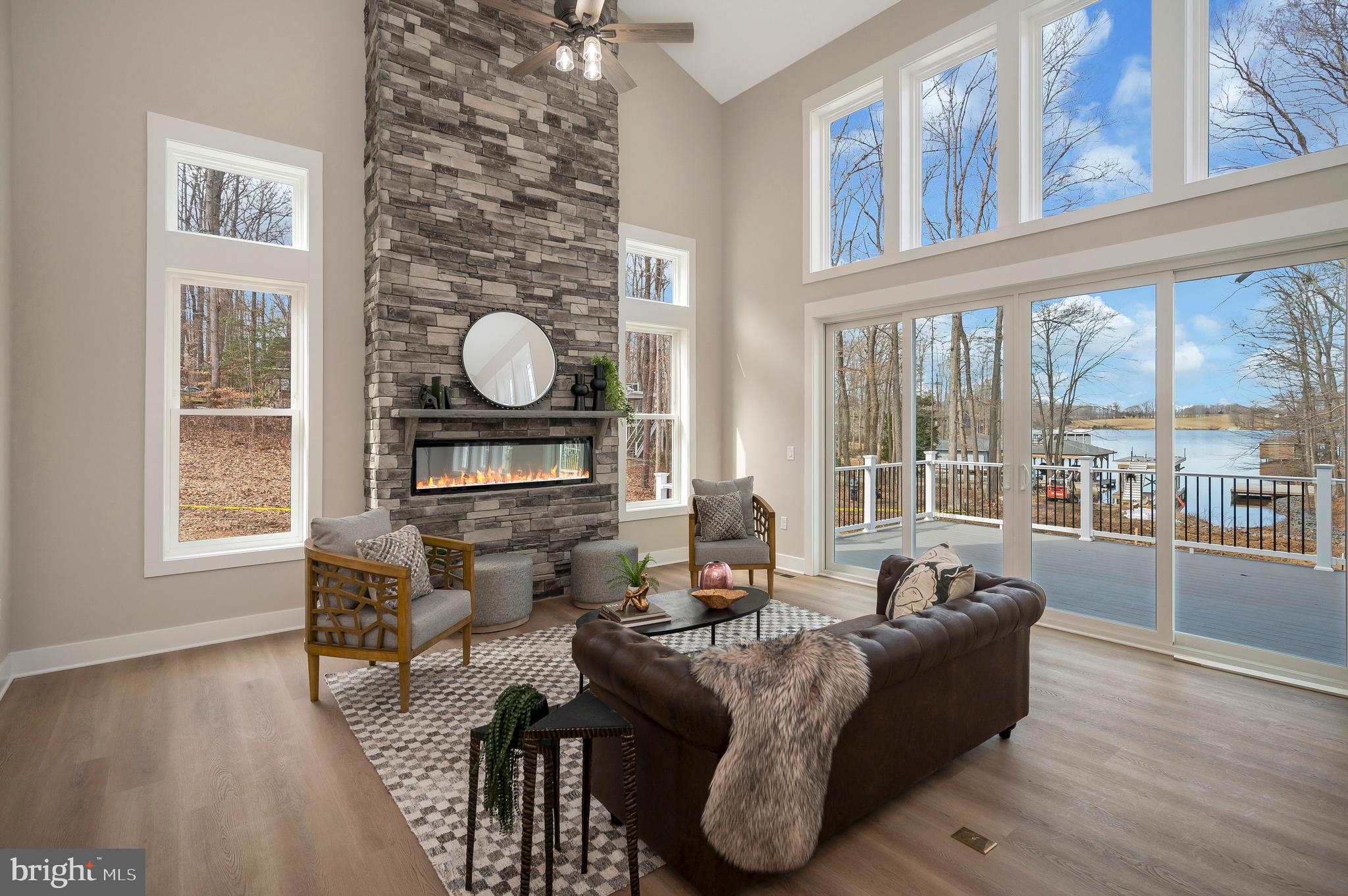 MILL RUN - Residential