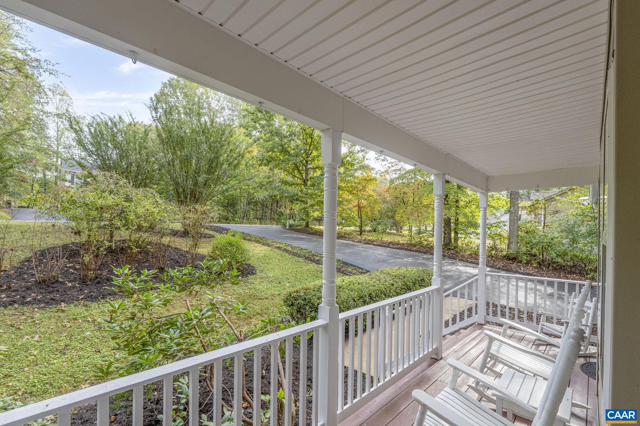 LAKE MONTICELLO - Residential