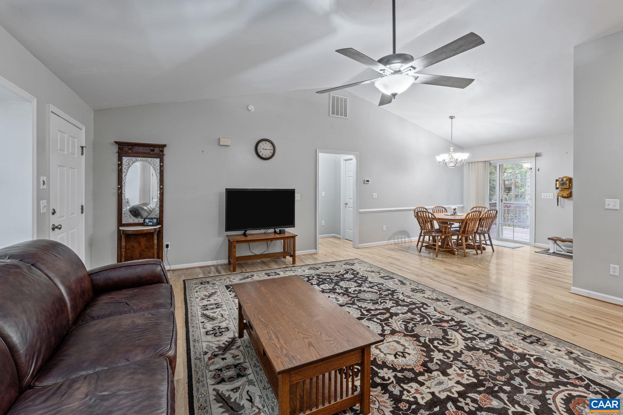 LAKE MONTICELLO - Residential