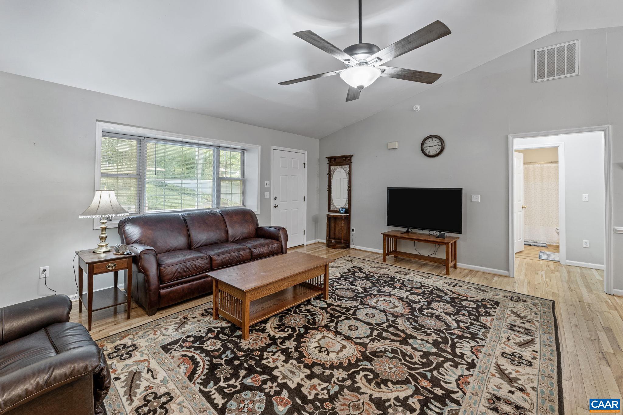 LAKE MONTICELLO - Residential