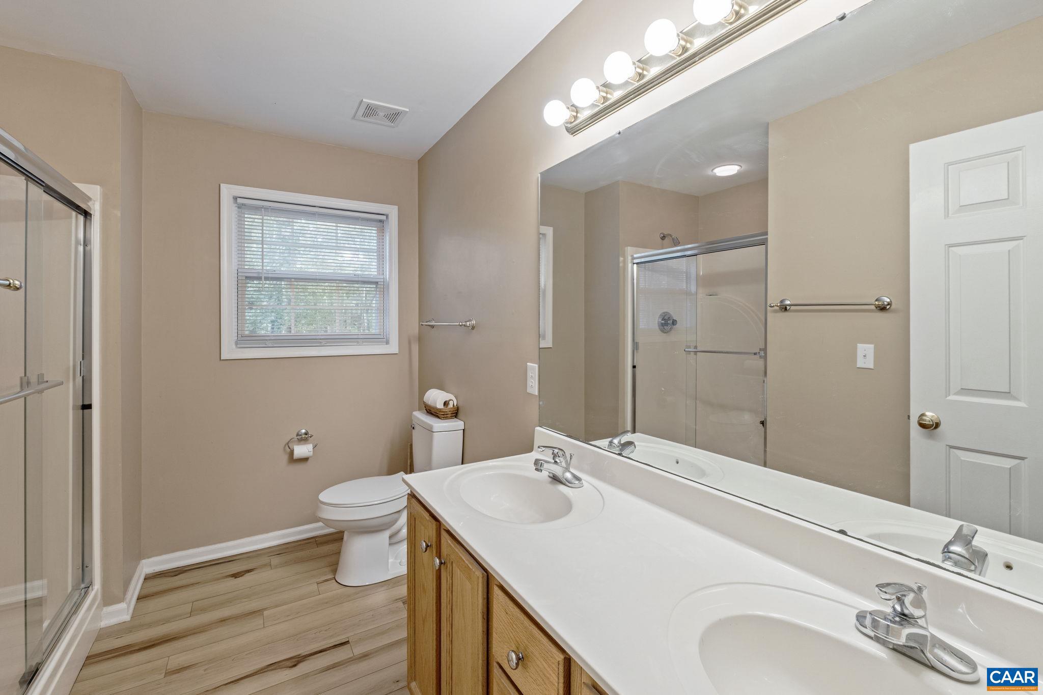 LAKE MONTICELLO - Residential