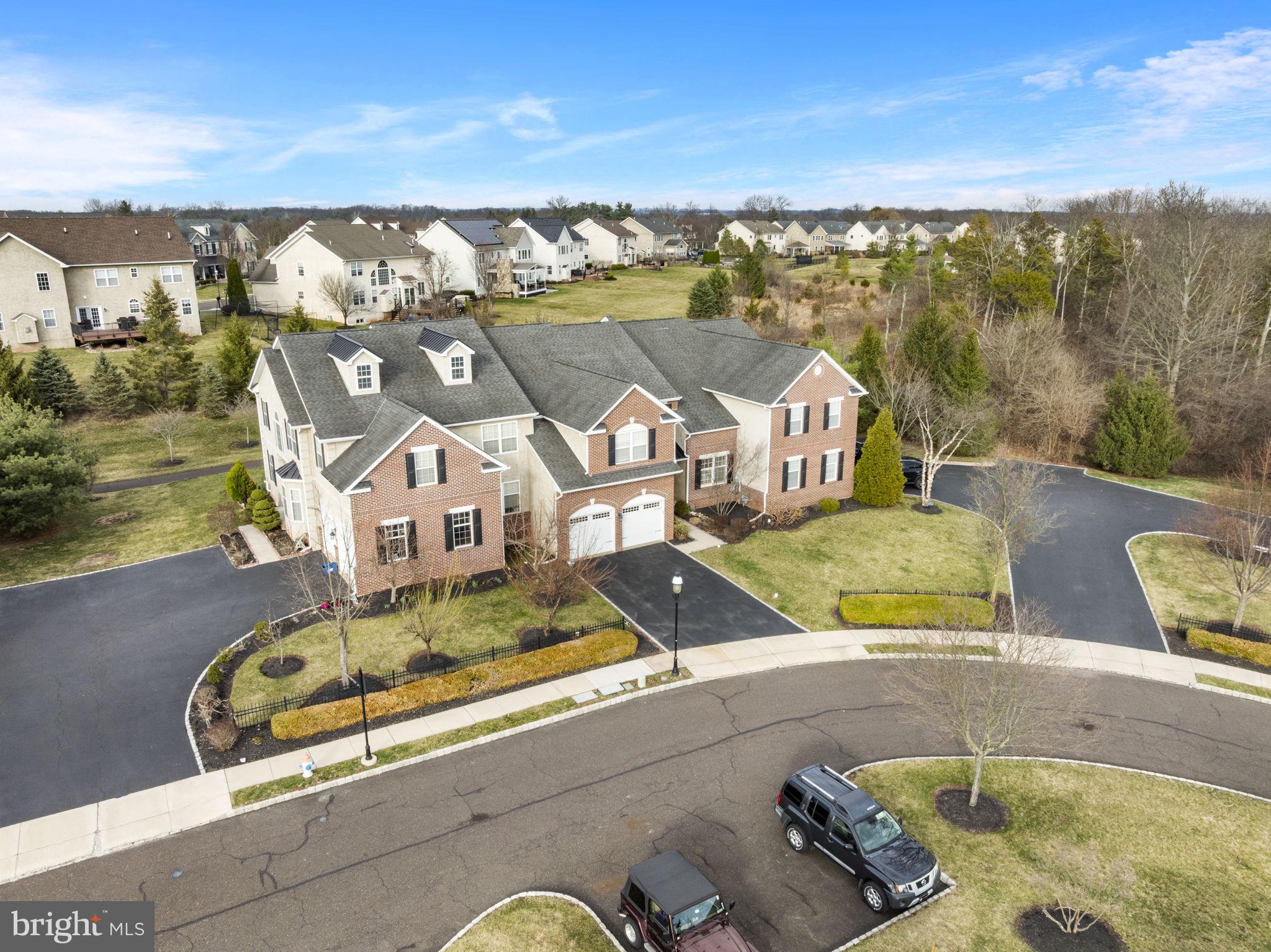 BILTMORE ESTATES - Residential