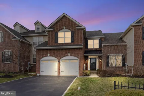 2143 Eastport Way, Harleysville, PA MLS: PAMC2170072