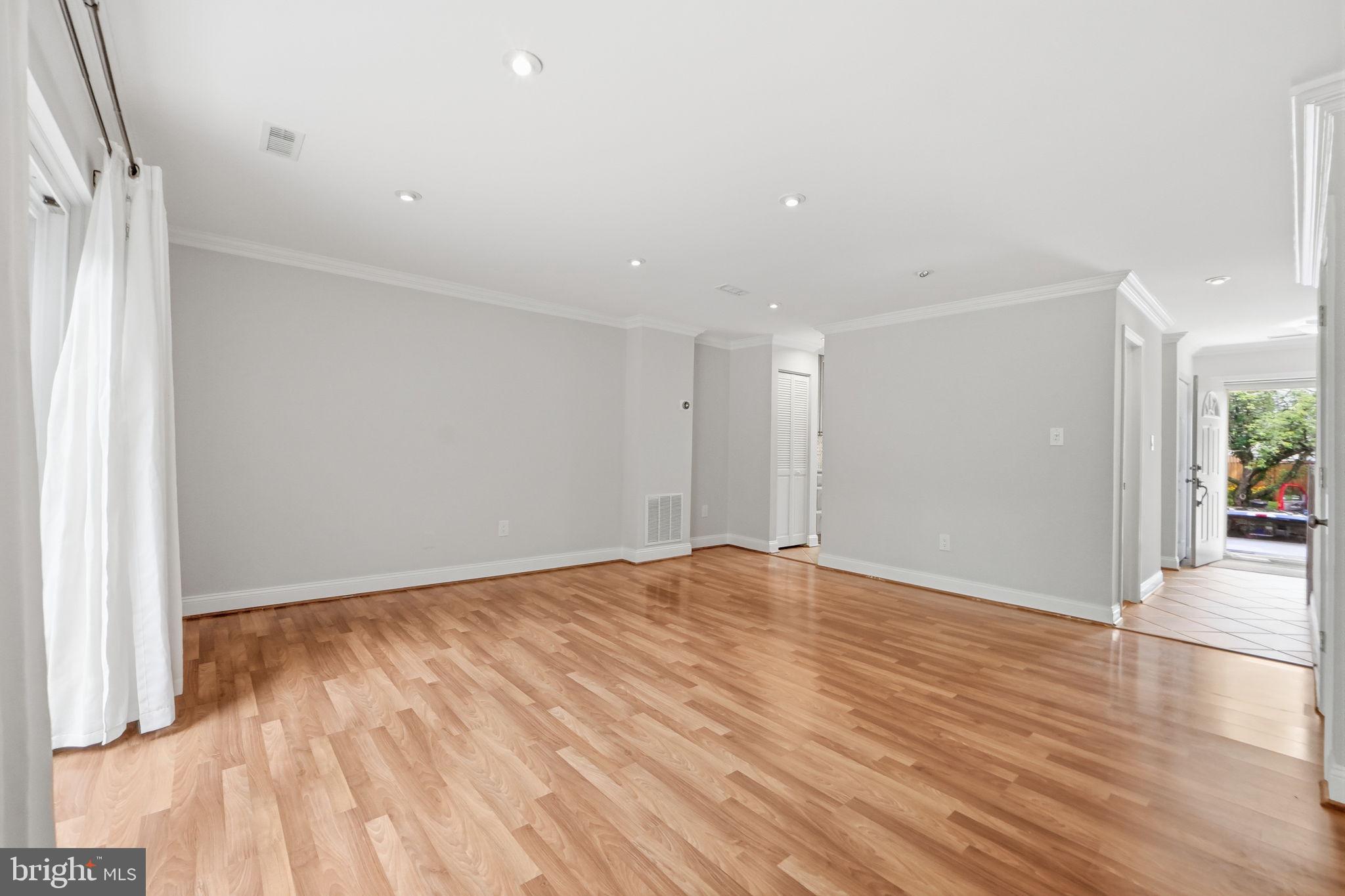3718 FERRARA DRIVE 4